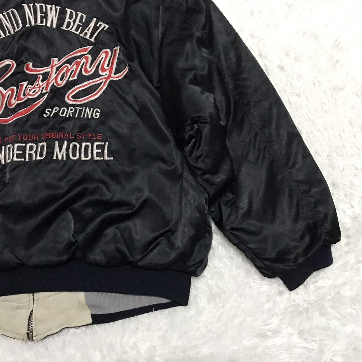 Japanese Brand Embroidery & Reverse Bomber Jacket Size US L / EU 52-54 / 3 - 10 Thumbnail