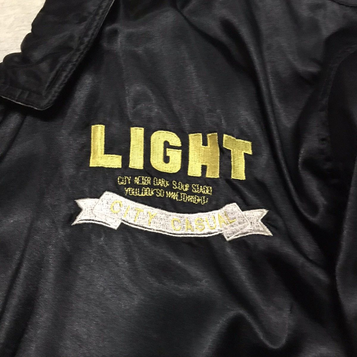 Japanese Brand Embroidery & Reverse Bomber Jacket Size US L / EU 52-54 / 3 - 21 Thumbnail