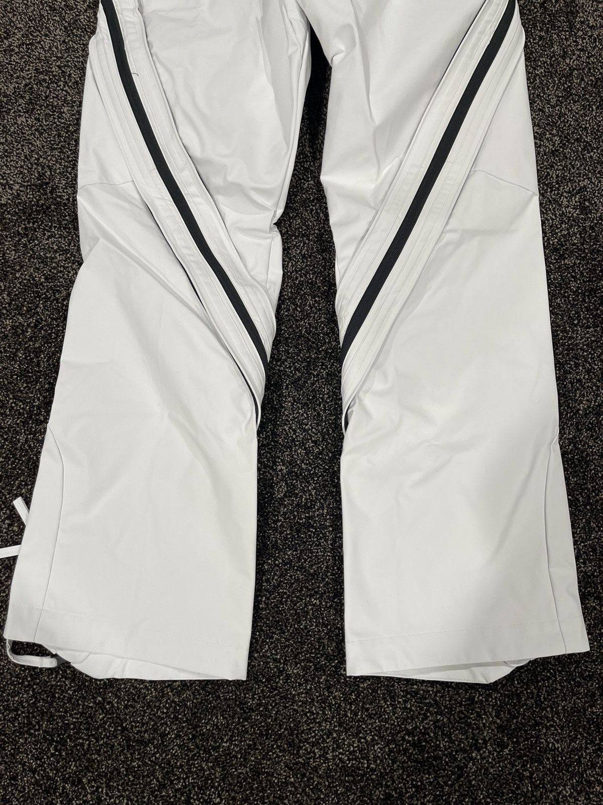 POST ARCHIVE FACTION (PAF) Post Archive Faction PAF 4.0 Technical Pants Center White Size US 32 / EU 48 - 14 Thumbnail