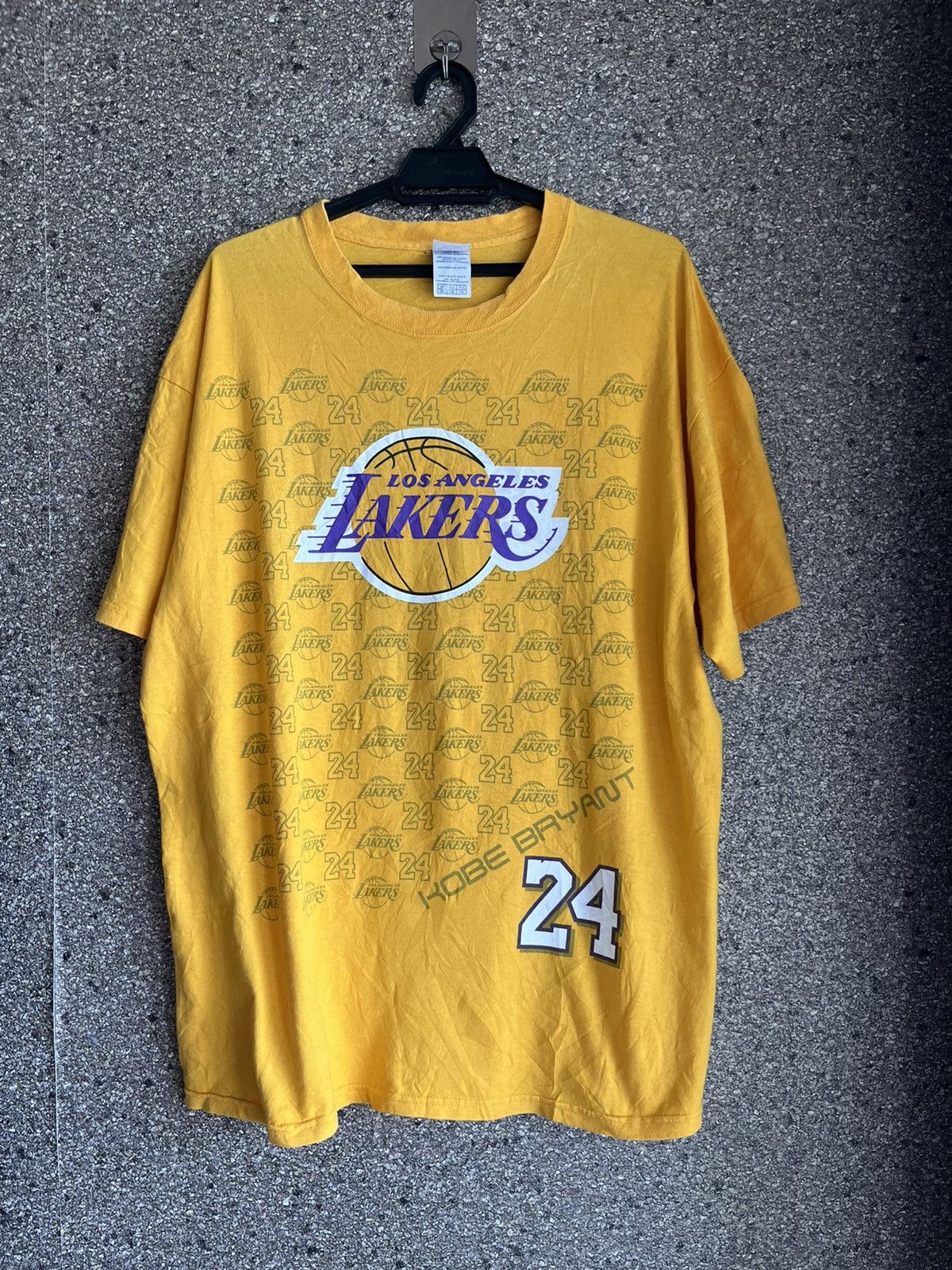 image of Vintage Los Angeles Lakers Ft8 in Yellow, Men's (Size XL)