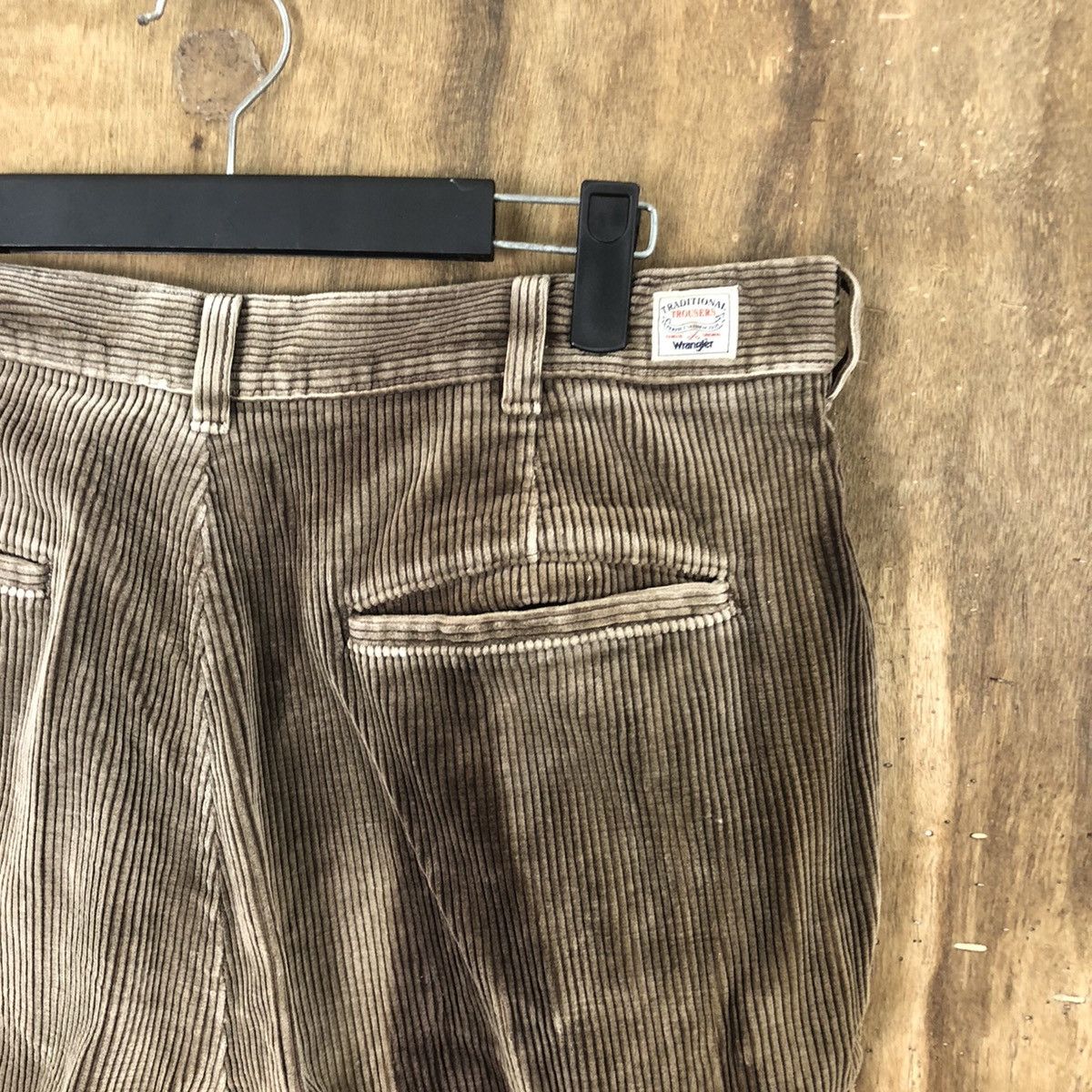 Vintage Wrangler faded Dark Brown Corduroy Casual Pants #6317 Size US 34 / EU 50 - 9 Thumbnail