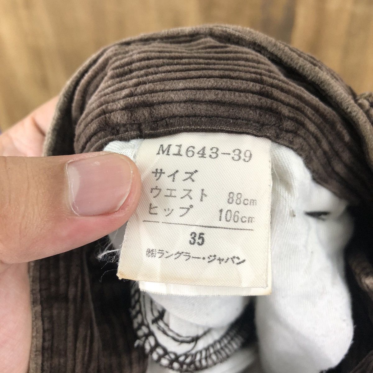 Vintage Wrangler faded Dark Brown Corduroy Casual Pants #6317 Size US 34 / EU 50 - 12 Thumbnail
