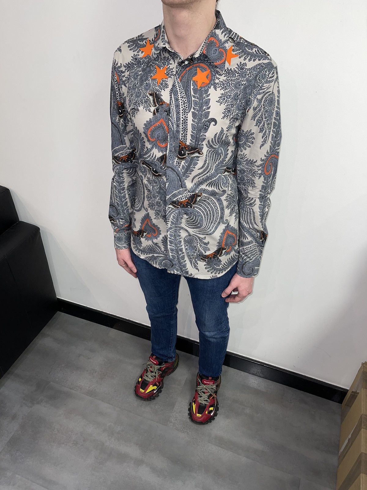 Givenchy Givenchy Paisley Butterfly Abstract All Over Printed Shirt Size US M / EU 48-50 / 2 - 7 Thumbnail