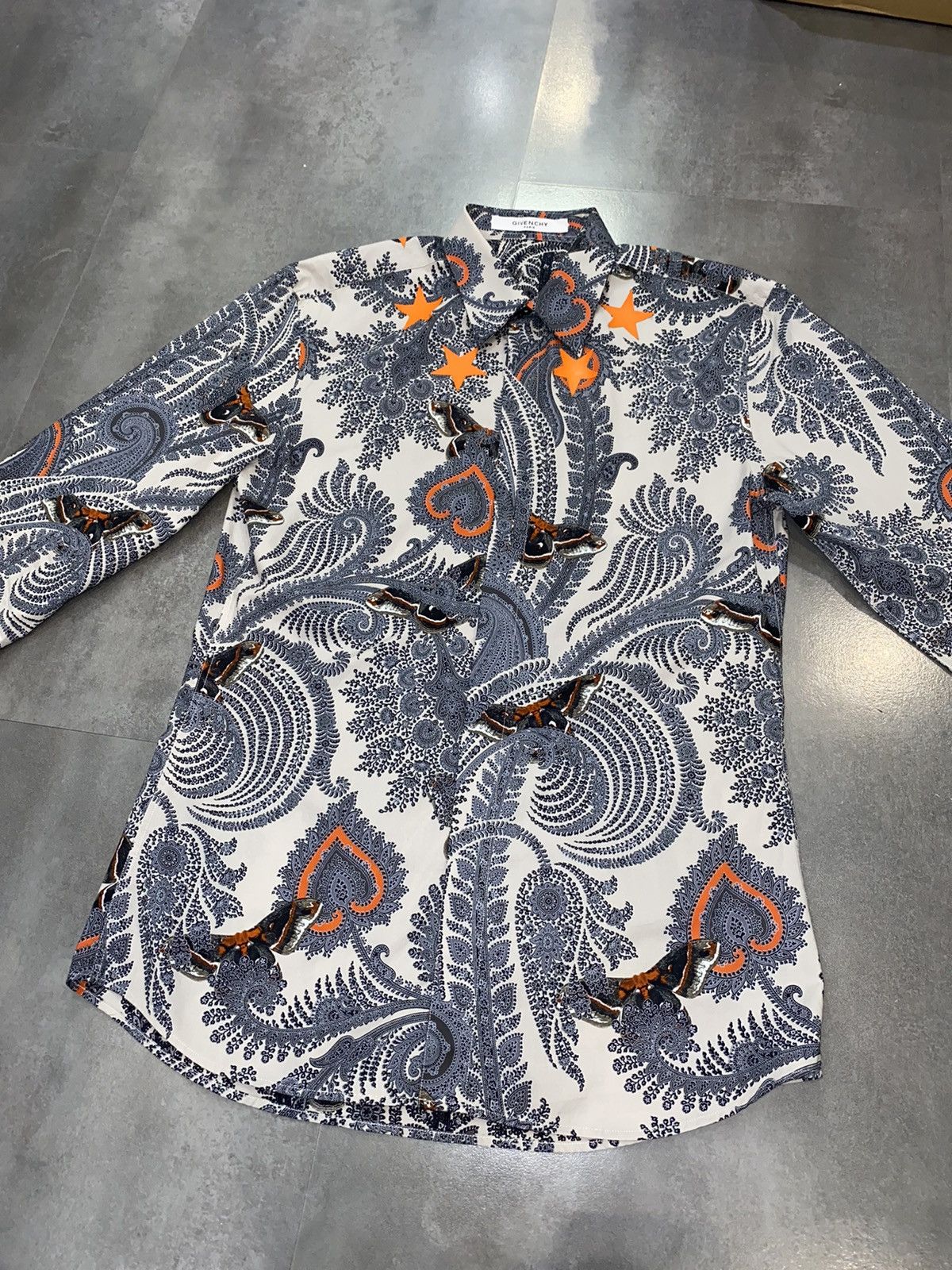 Givenchy Givenchy Paisley Butterfly Abstract All Over Printed Shirt Size US M / EU 48-50 / 2 - 9 Thumbnail