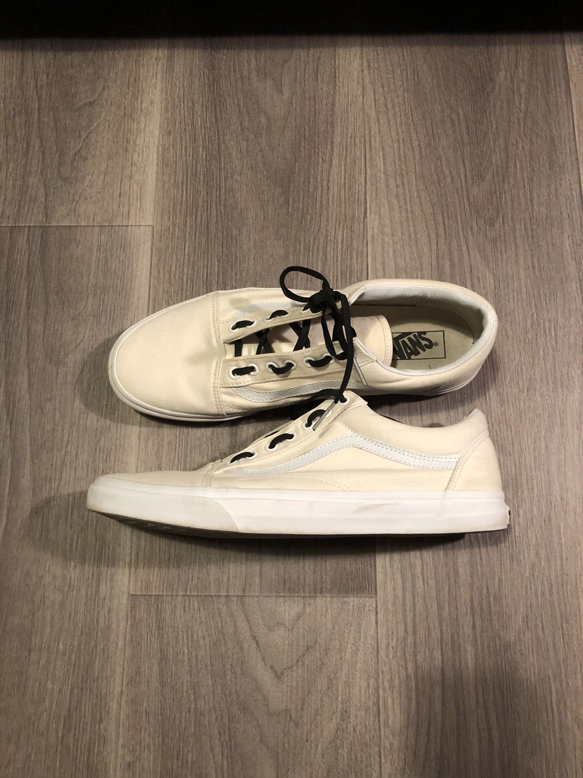 Vans Triple white Vans OldSkool Size US 13 / EU 46 - 1 Thumbnail