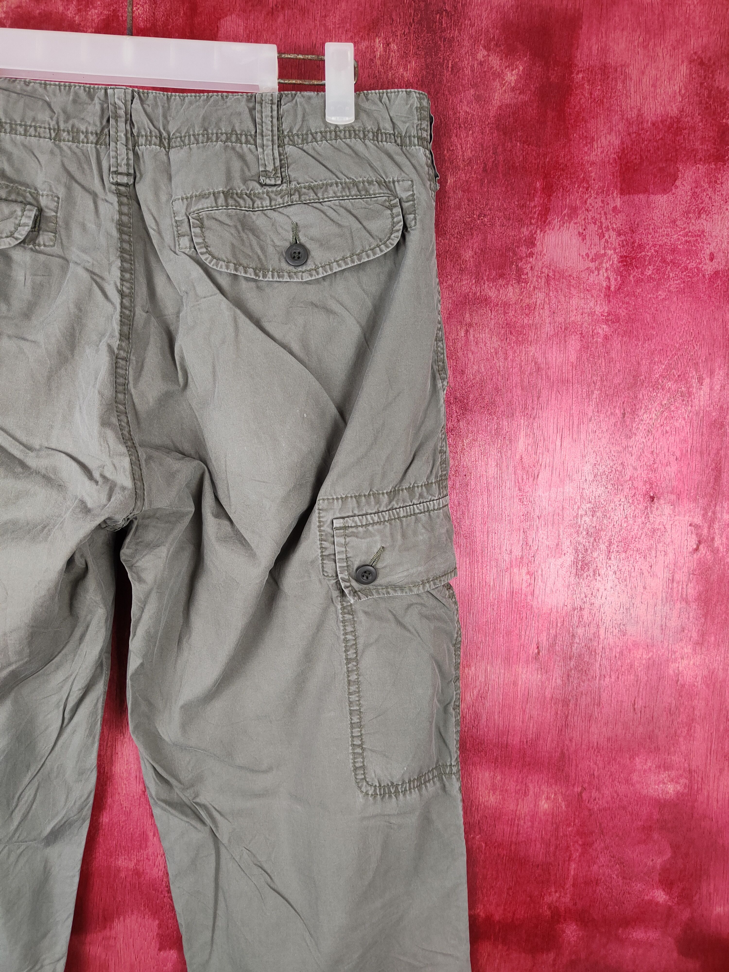 Japanese Brand × Uniqlo Uniqlo Army Green Multi Pocket Tactical Cargo Pants #5308 Size US 32 / EU 48 - 10 Thumbnail