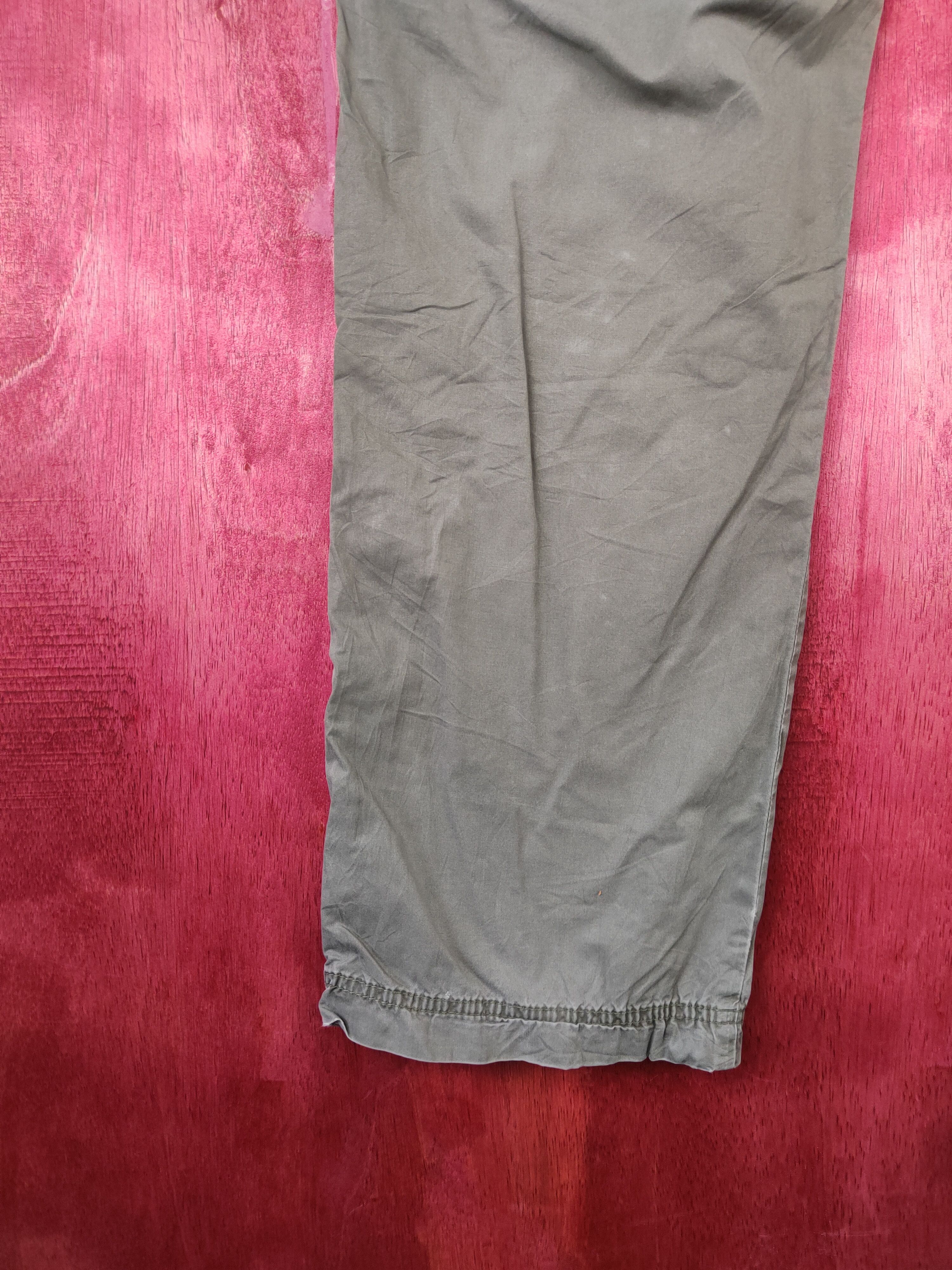 Japanese Brand × Uniqlo Uniqlo Army Green Multi Pocket Tactical Cargo Pants #5308 Size US 32 / EU 48 - 9 Thumbnail