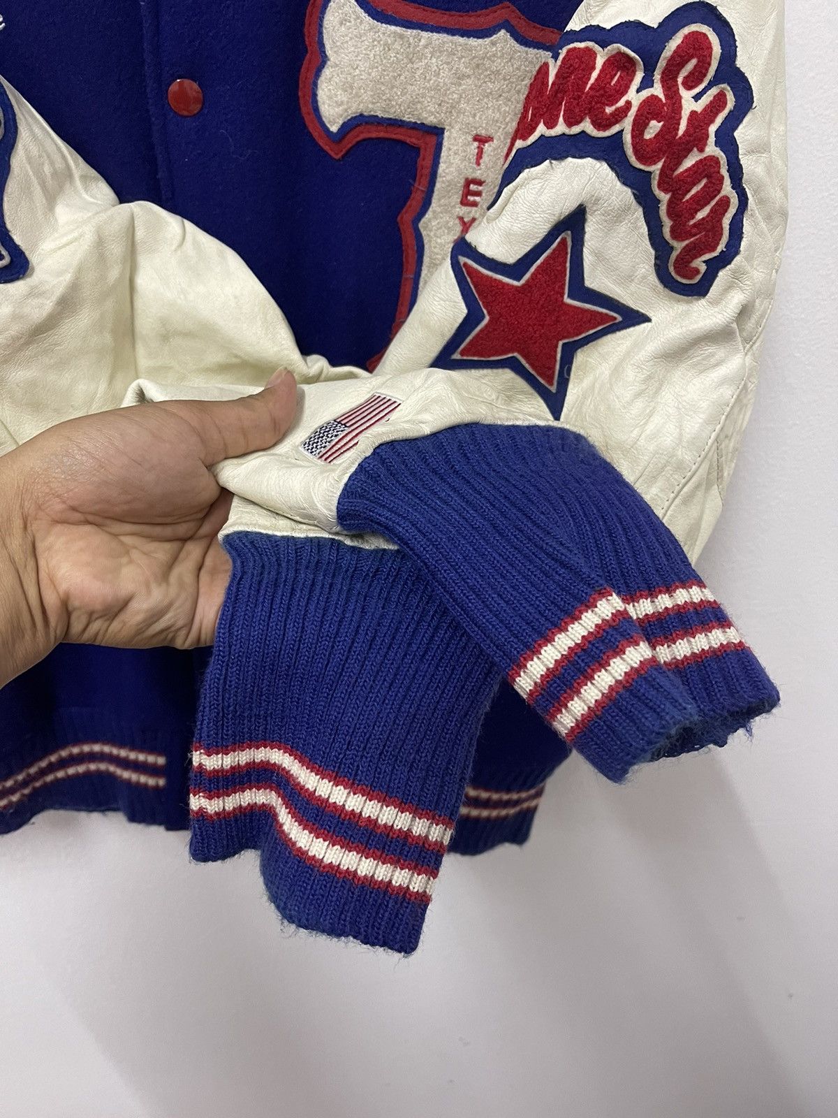 Delong × Vintage Vintage 90s Leather Varsity American State Texas Arlington Size US M / EU 48-50 / 2 - 11 Thumbnail