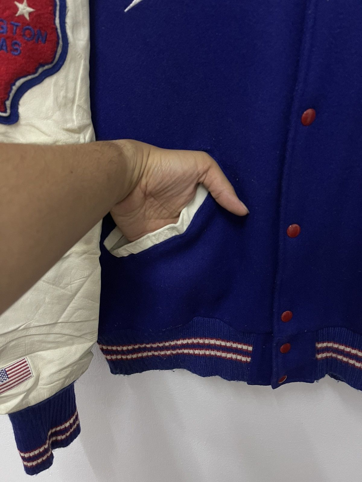 Delong × Vintage Vintage 90s Leather Varsity American State Texas Arlington Size US M / EU 48-50 / 2 - 9 Thumbnail