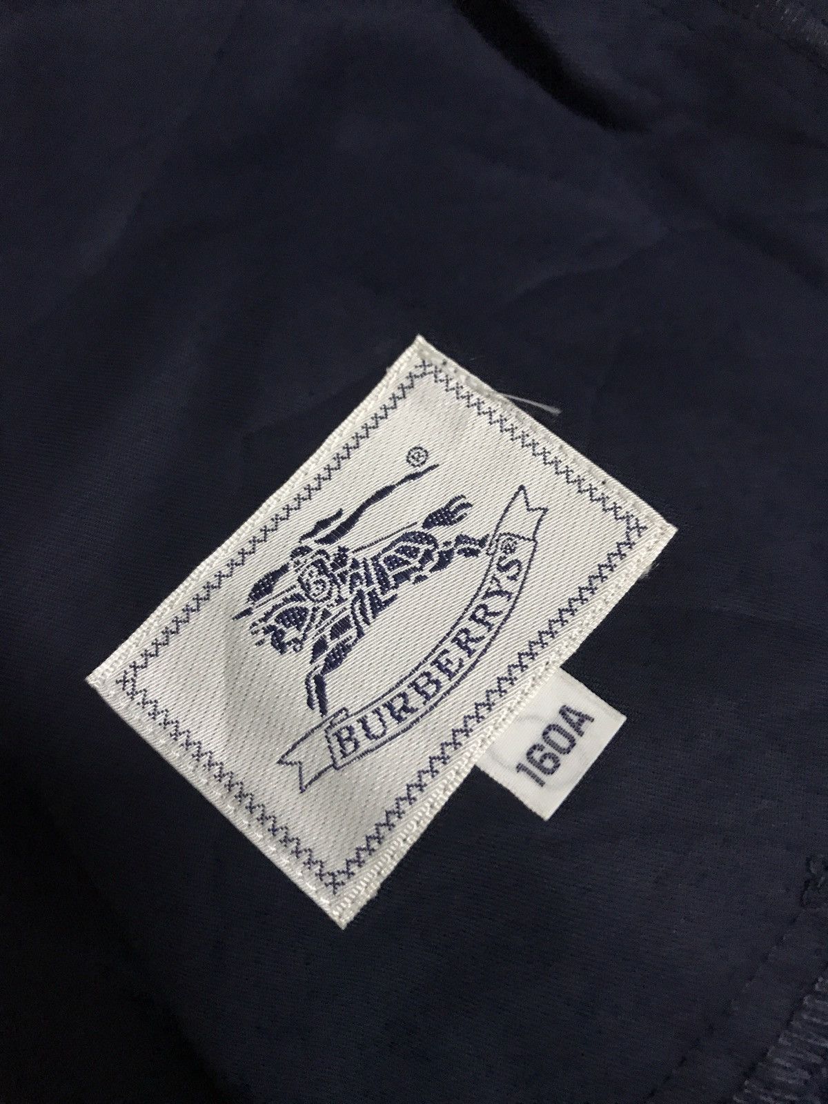 Burberry Vintage Burberry classic Trench coat faded jacket Size US M / EU 48-50 / 2 - 8 Thumbnail