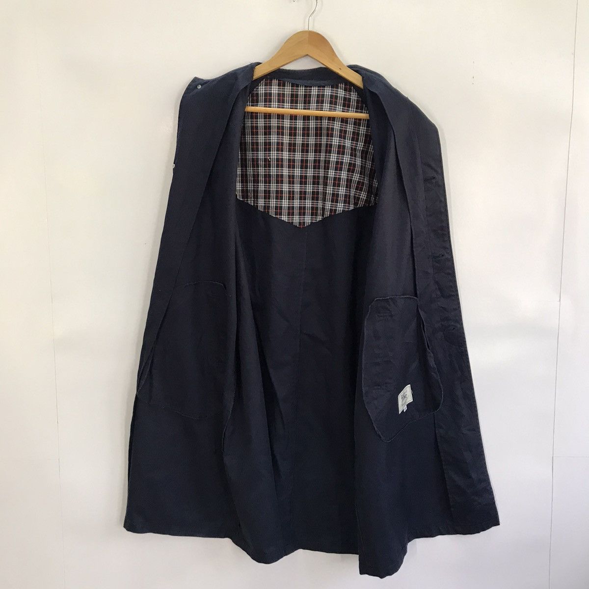 Burberry Vintage Burberry classic Trench coat faded jacket Size US M / EU 48-50 / 2 - 7 Thumbnail