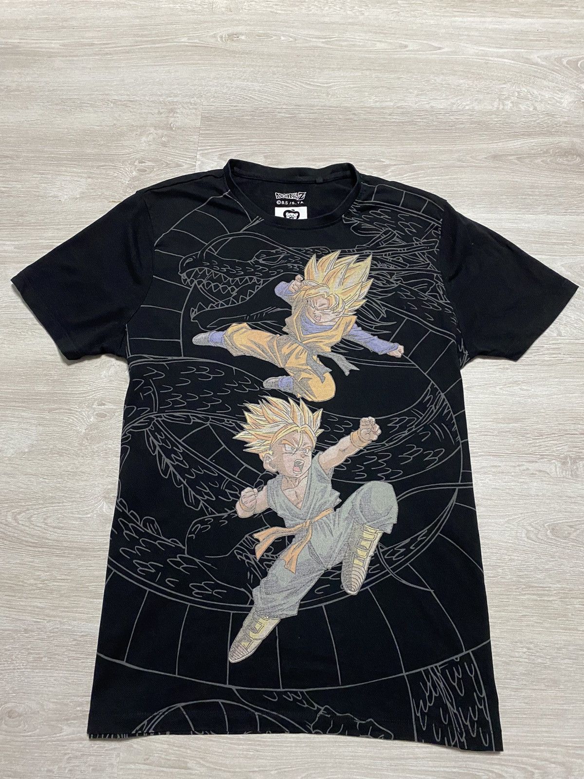 Anime Anime Dragon z Ball tee size L big logo Size US L / EU 52-54 / 3 - 1 Thumbnail