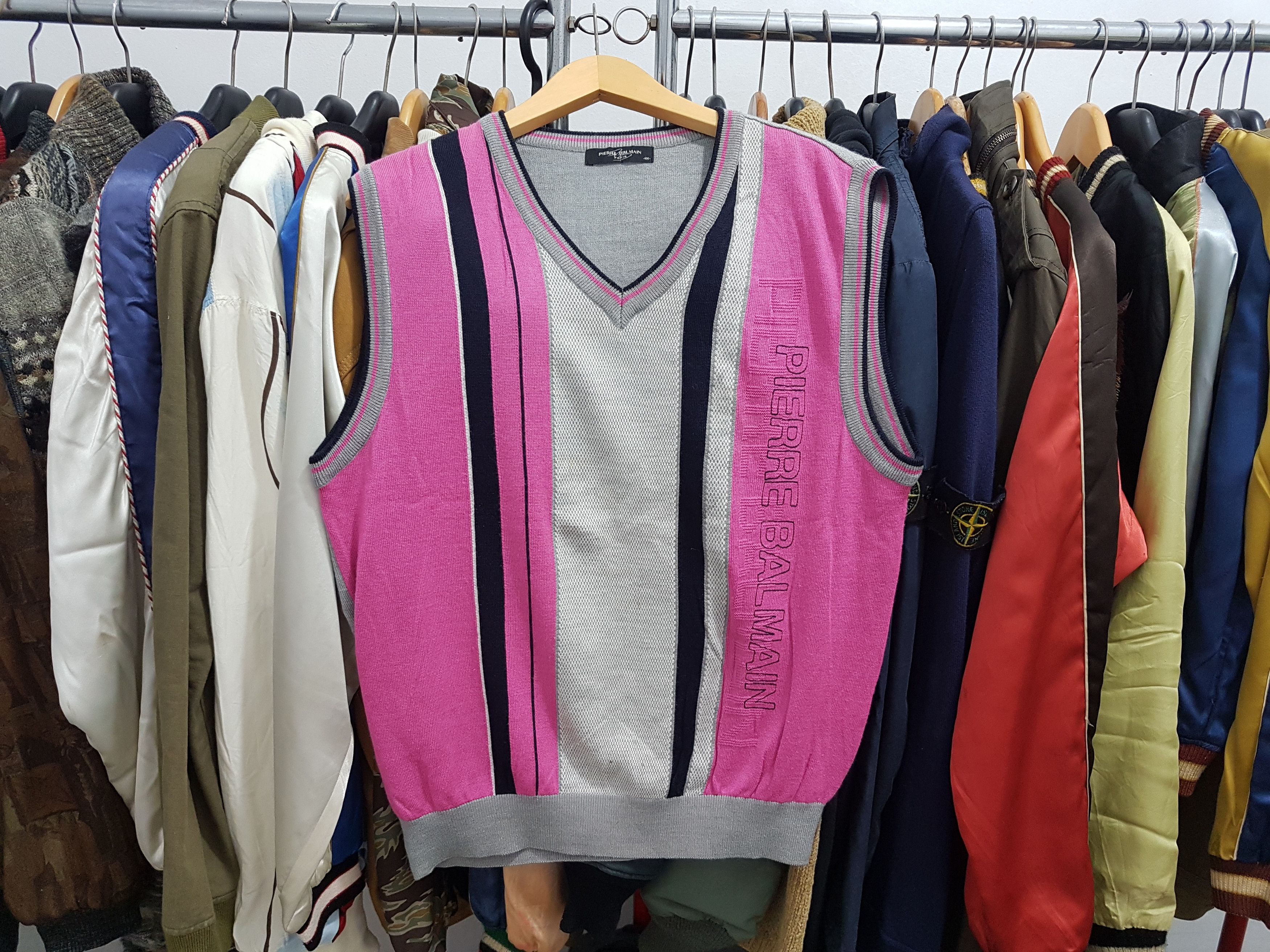 Balmain Vintage Balmain Spellout Big Logo Wool Knitwear Size US M / EU 48-50 / 2 - 5 Thumbnail