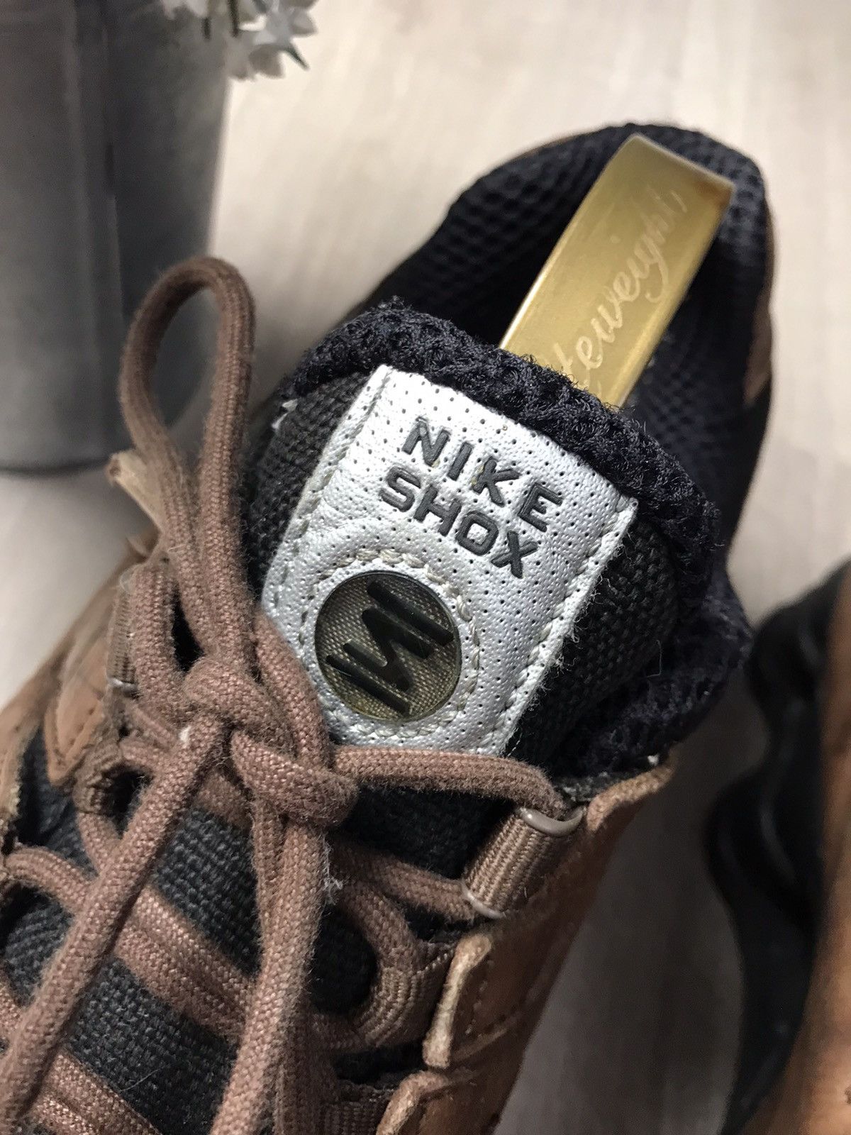 Nike Vintage Nike Shox Total 2006 Brown size US 8,5 Size US 8.5 / EU 41-42 - 4 Thumbnail