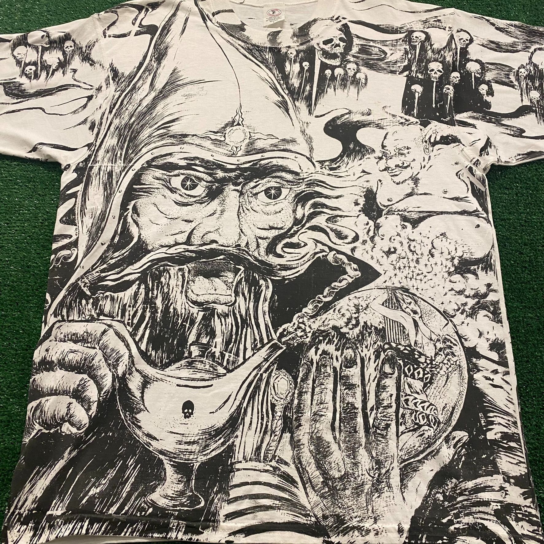 Vintage Crazy Vintage 90s Wizard Magic AOP Goth Punk T-Shirt Size US XL / EU 56 / 4 - 2 Thumbnail