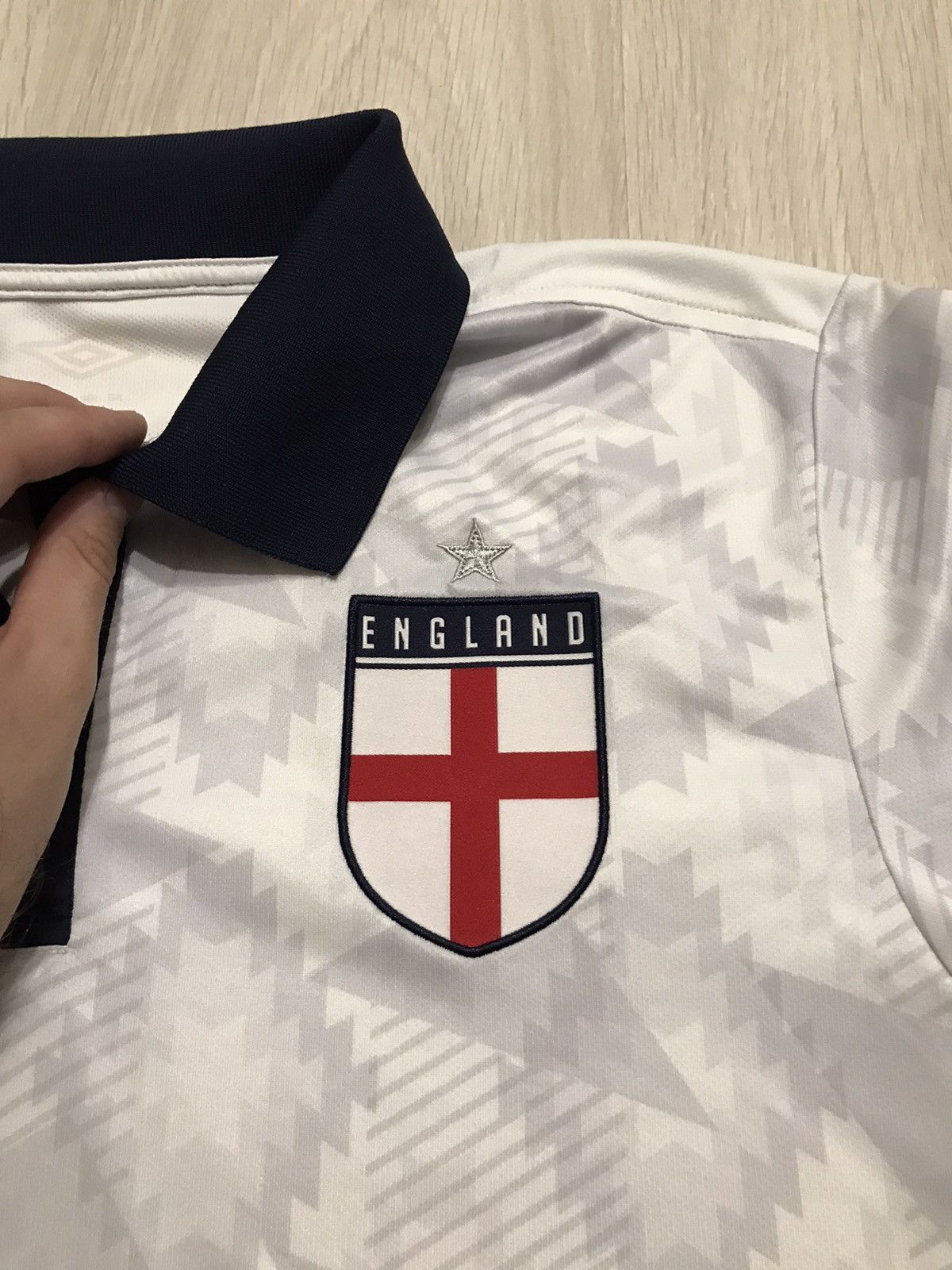 Umbro Umbro National team England jersey XL Size US XL / EU 56 / 4 - 6 Thumbnail