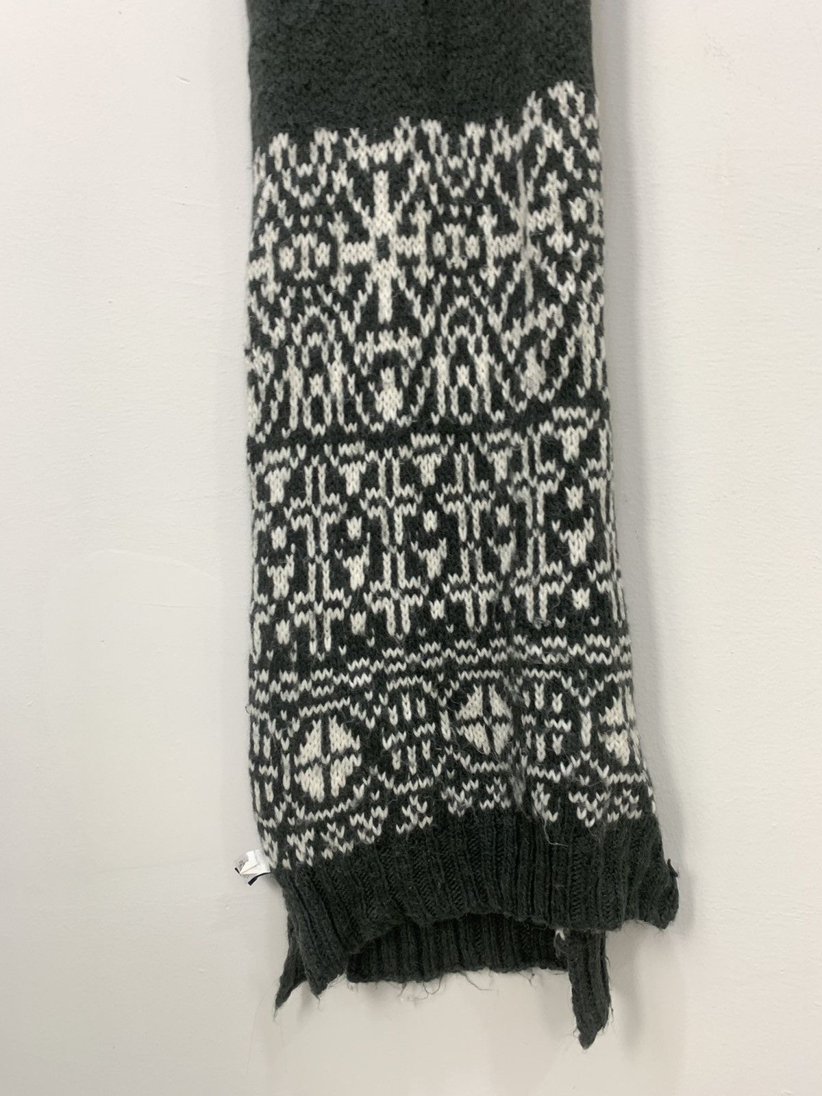 Gap × Other GAP Fair Isle Navajo Long Crochet Cable Knit Muffler Scarf Size ONE SIZE - 5 Thumbnail