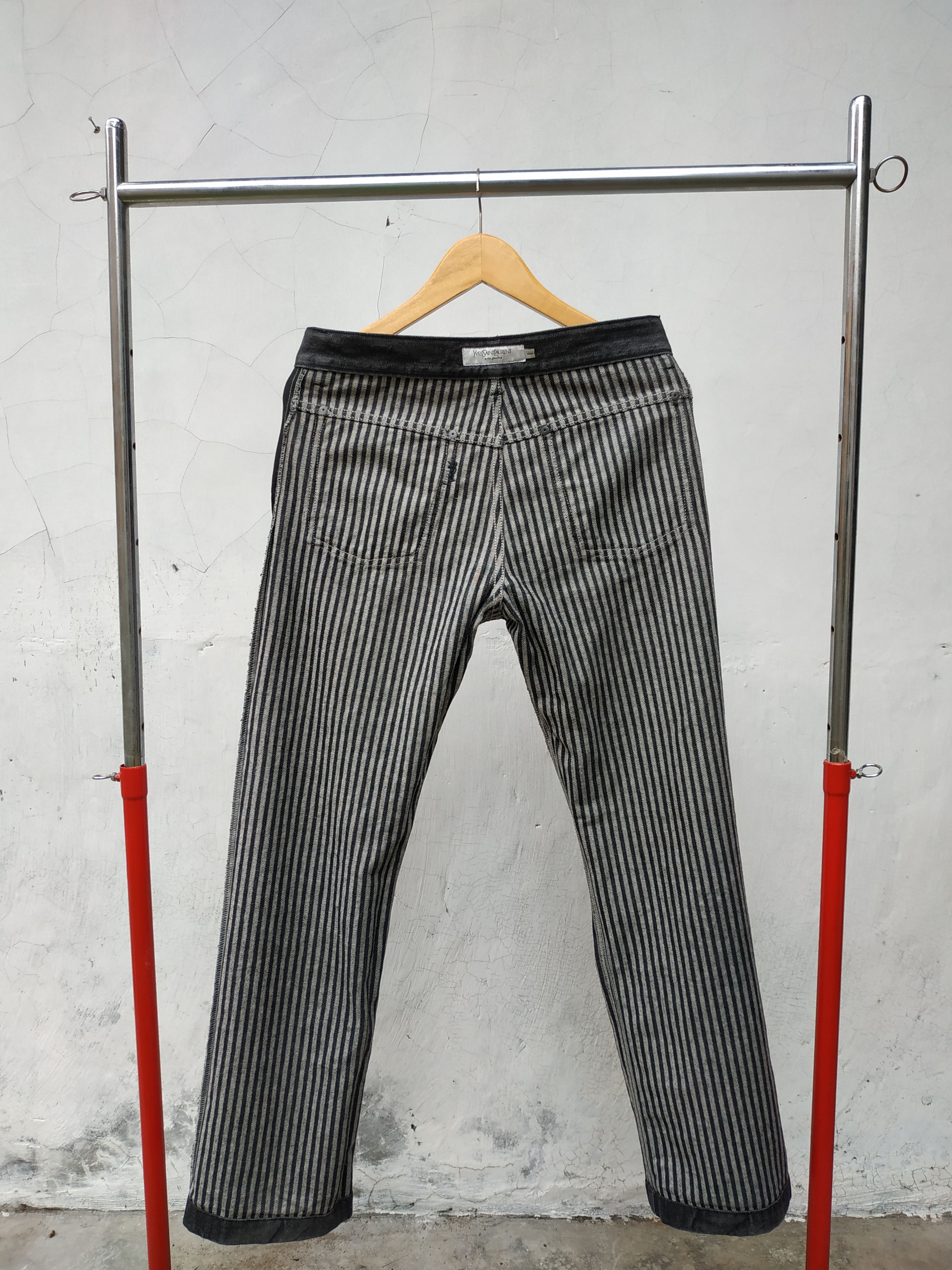 Yves Saint Laurent Yves Saint Lauren Herringbone Pants Size US 30 / EU 46 - 13 Thumbnail