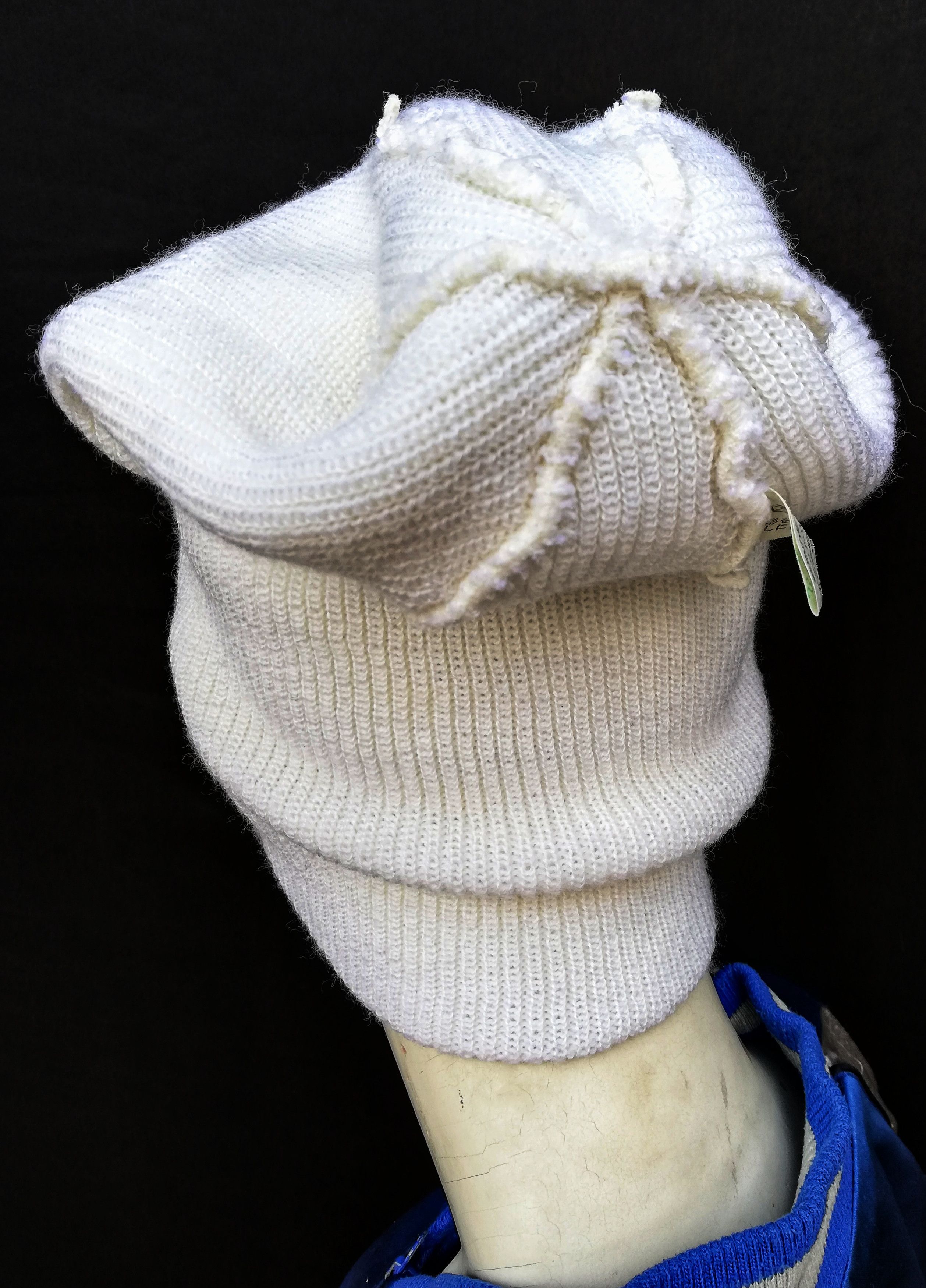 Vans 🔥Vans Off The Wall Folding Beanie Hat 100% acrylic🔥 Size ONE SIZE - 9 Thumbnail