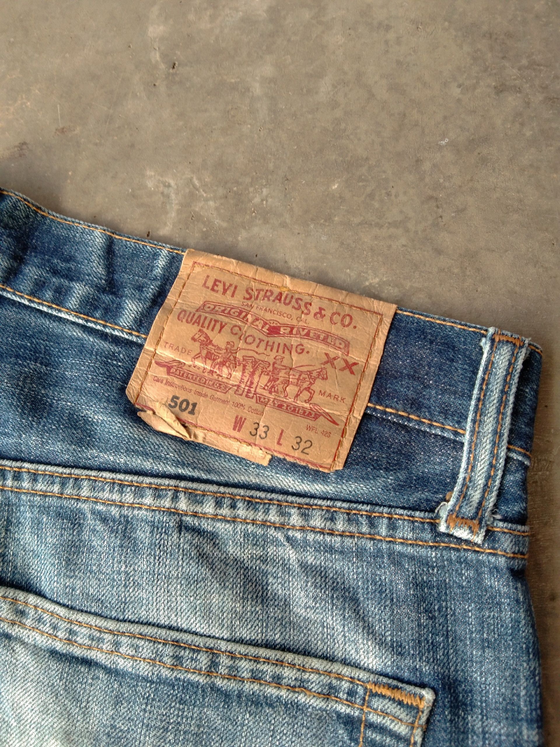 Levi's 90s Vintage Levis 501 Released Hem Distressed Jeans 32x30 Size US 32 / EU 48 - 3 Thumbnail
