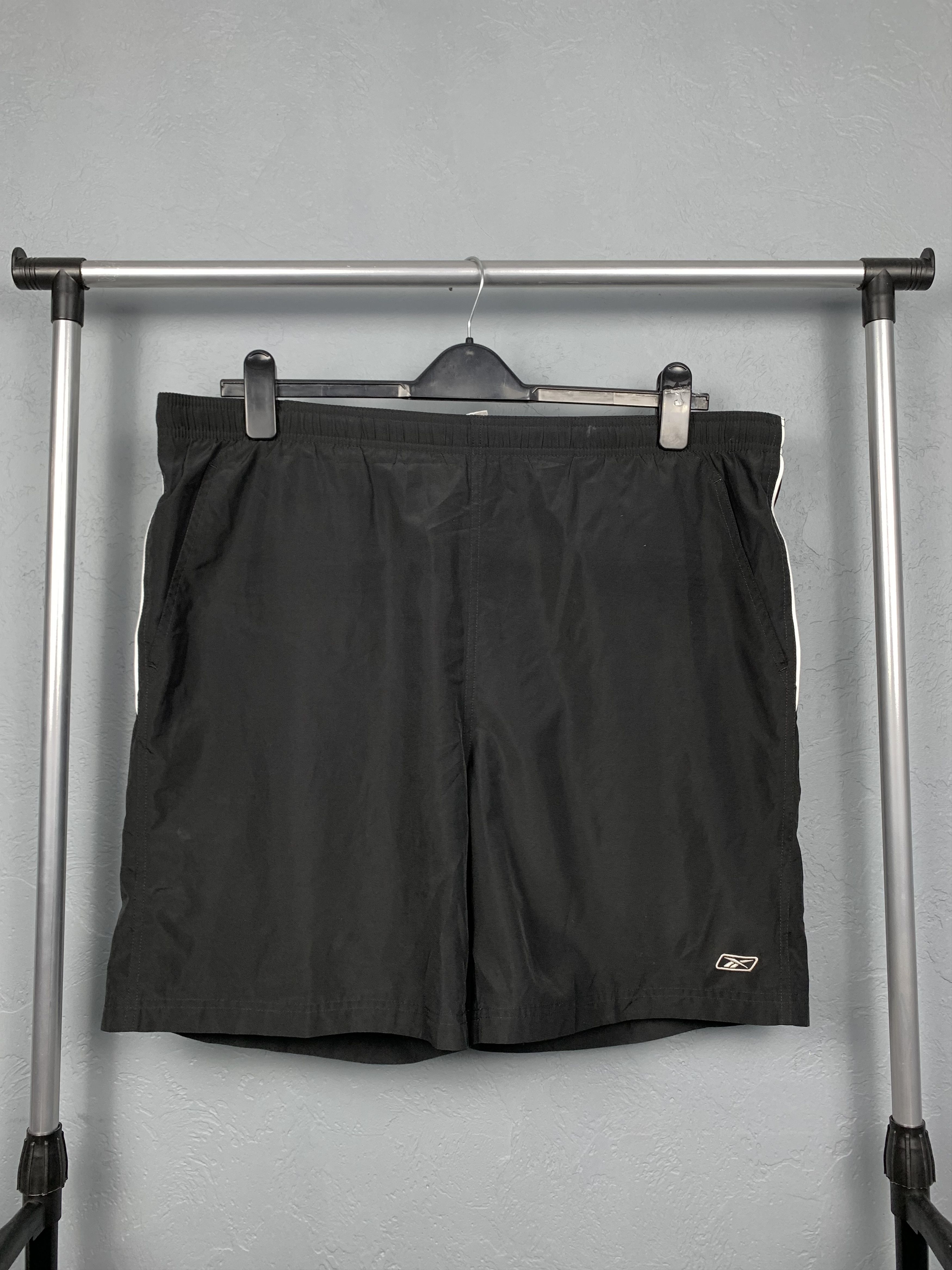 Reebok × Vintage Vintage Reebok Mens Nylon Shorts Y2K Size US 34 / EU 50 - 1 Thumbnail