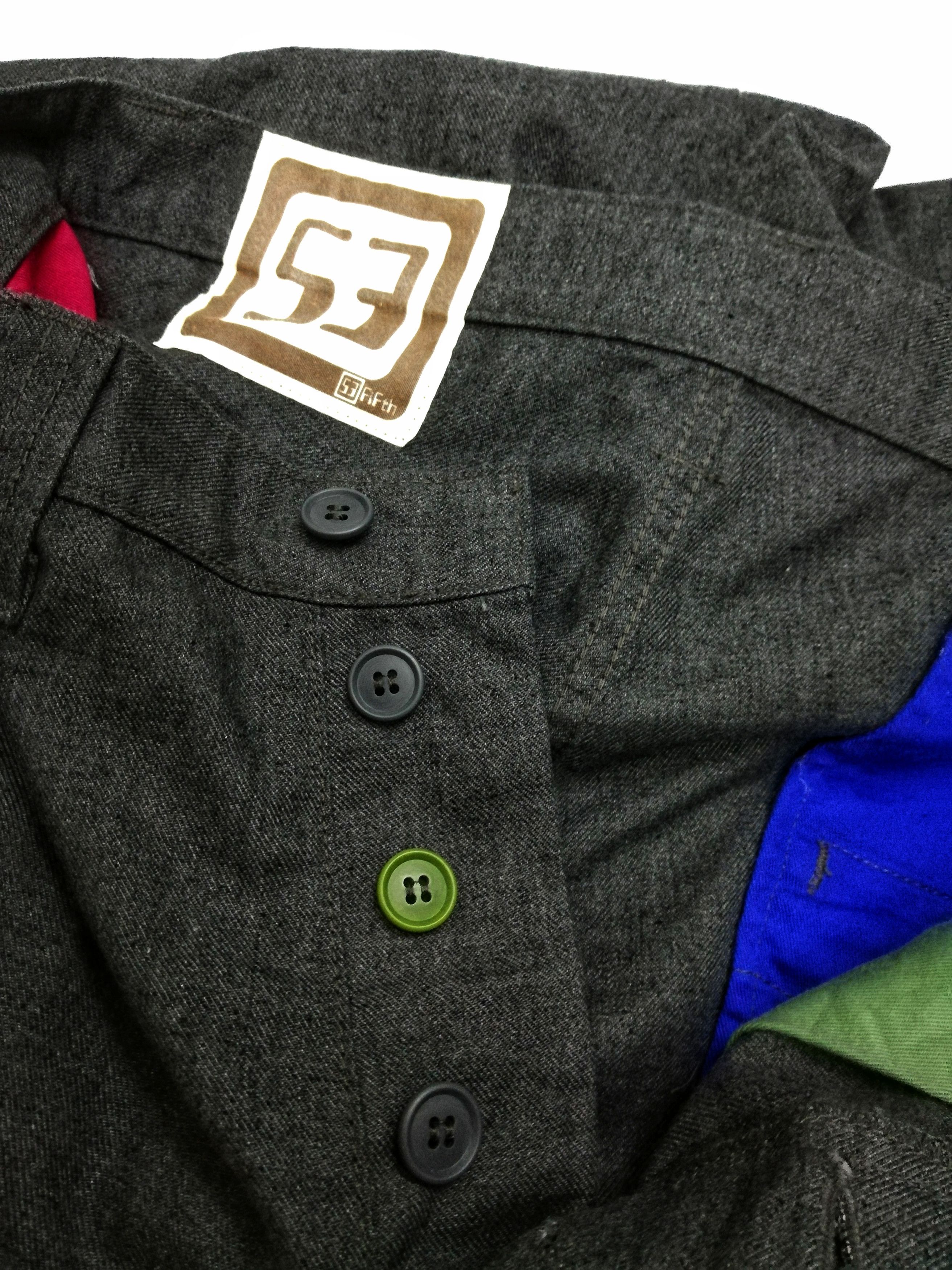 Designer × Japanese Brand 🔥Shorts Saruel Plain Half Pants Design Iconic Style CDG🔥 Size US 33 - 11 Thumbnail