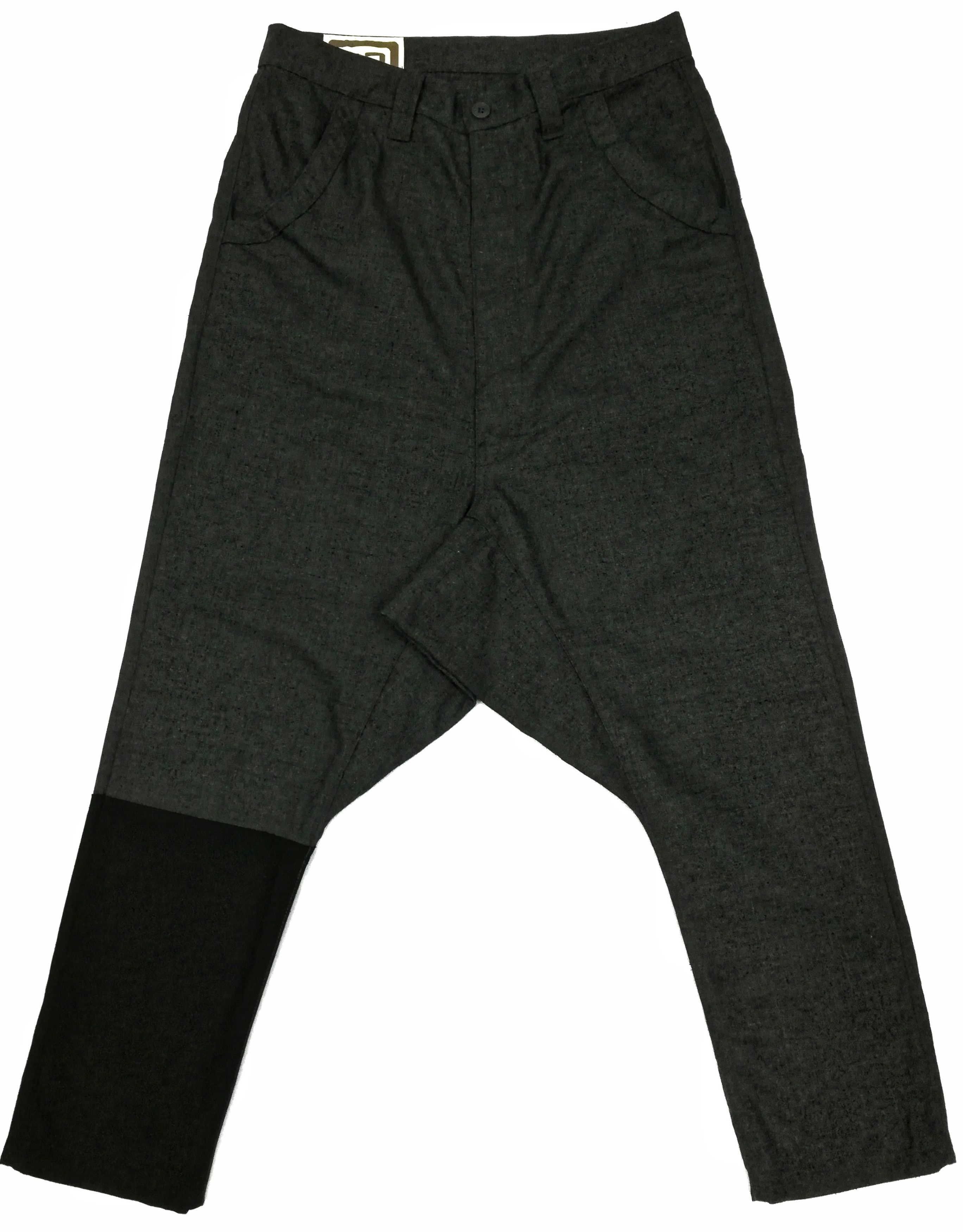 Designer × Japanese Brand 🔥Shorts Saruel Plain Half Pants Design Iconic Style CDG🔥 Size US 33 - 4 Thumbnail