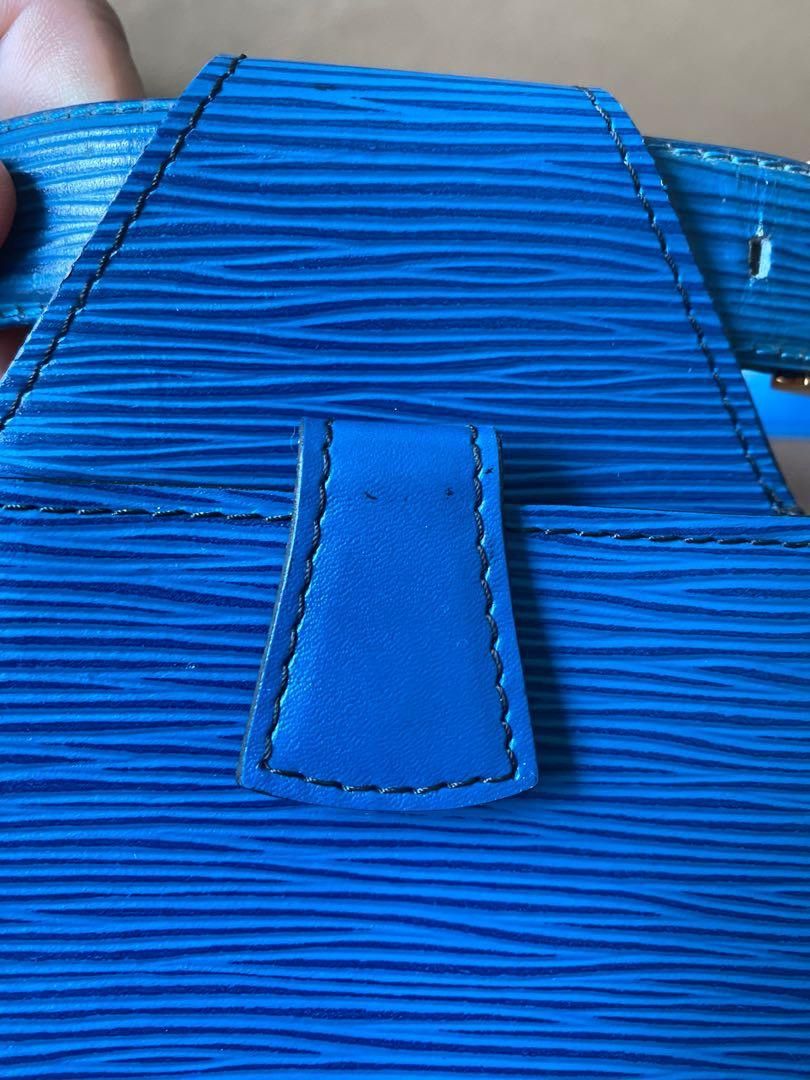 Louis Vuitton Vintage Louis Vuitton Epi leather belt bag Size ONE SIZE - 6 Thumbnail