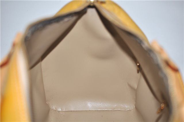 Louis Vuitton Gold Monogram Duffle Bag Size ONE SIZE - 12 Thumbnail