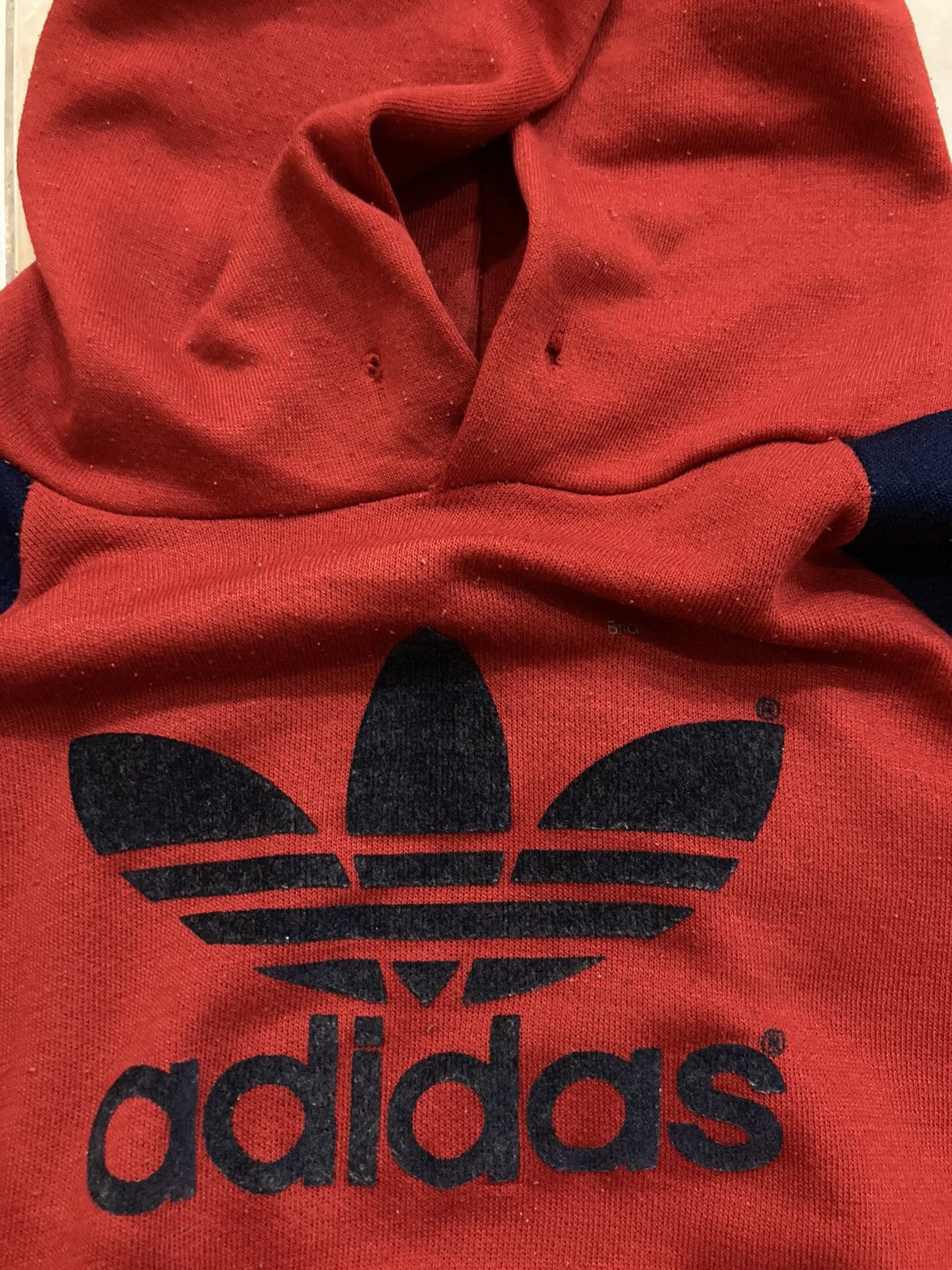 Adidas Vintage Big Logo Adidas Trefoil Velvet Hoodie Size US L / EU 52-54 / 3 - 5 Thumbnail