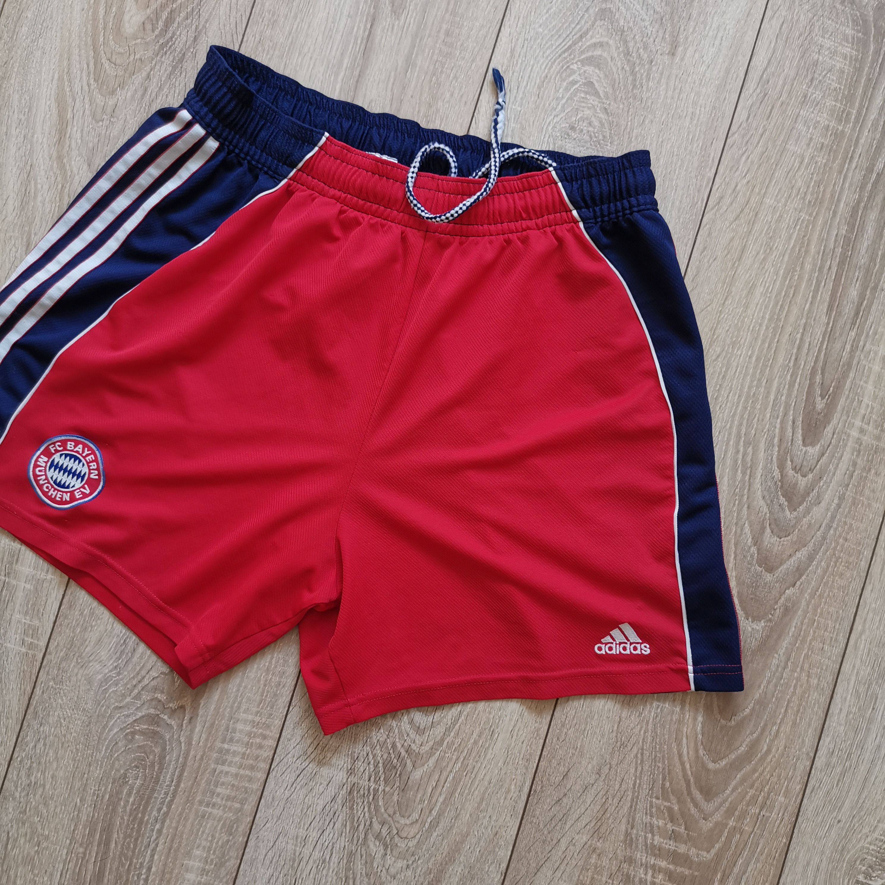 Adidas Bayern Munchen Munich FC VTG adidas shorts md in England M Size US 34 / EU 50 - 1 Thumbnail