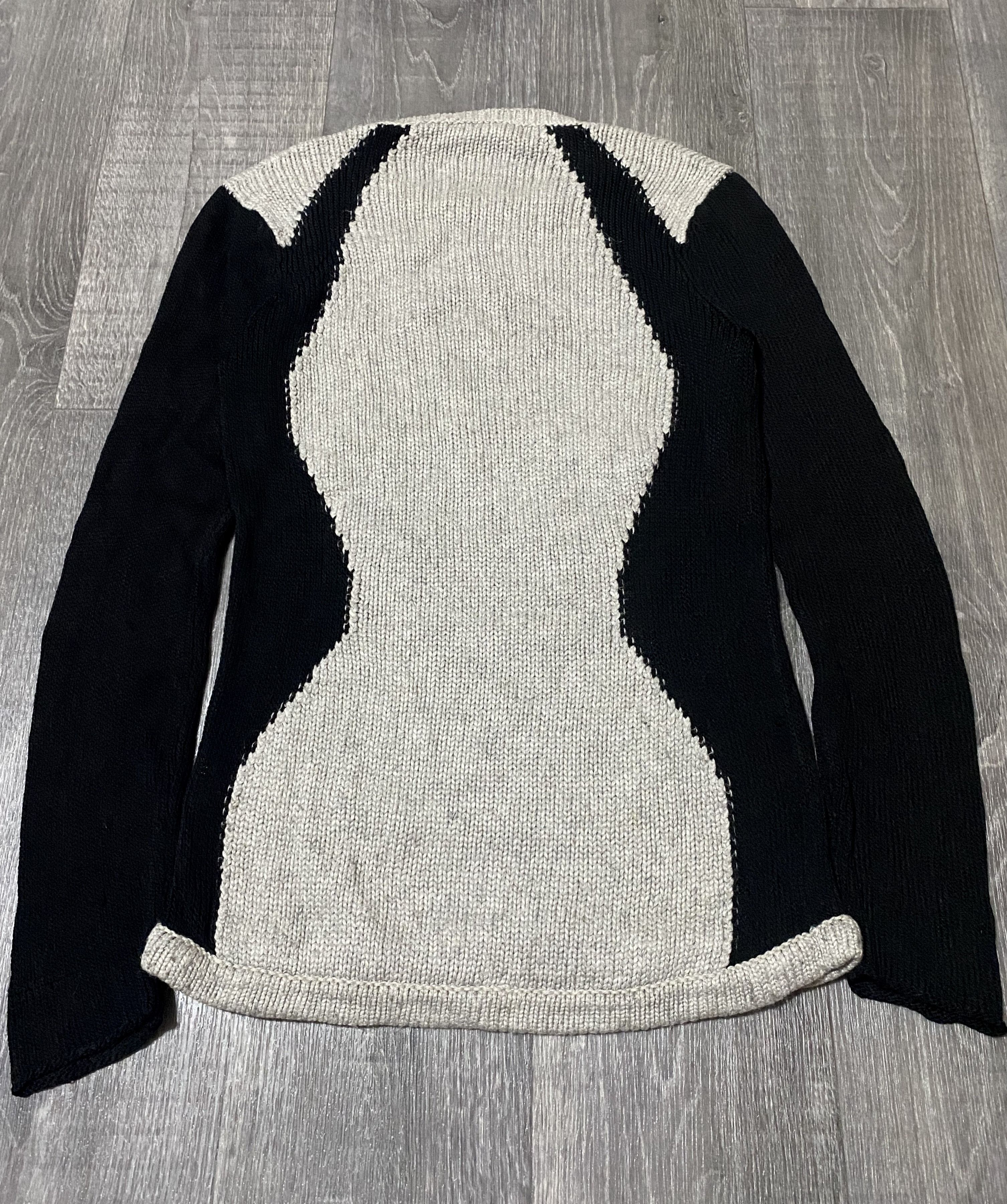 Helmut Lang Women's Helmut Lang Asymmetrical Mesh Embroidered Sweater Size S / US 4 / IT 40 - 3 Thumbnail