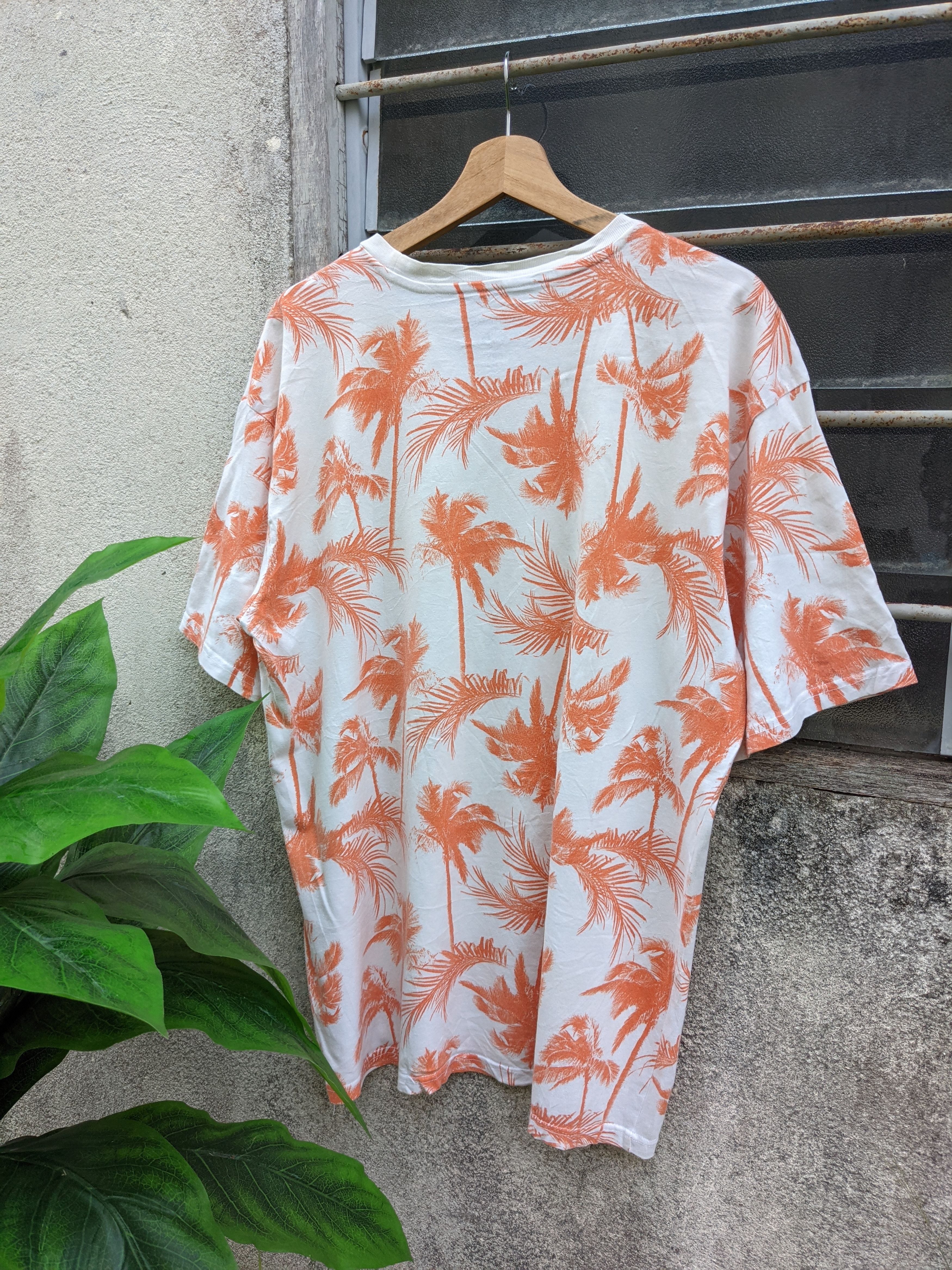 Japanese Brand RALPH EVANS Fullprinted Hawaiian tee Size US XL / EU 56 / 4 - 2 Thumbnail