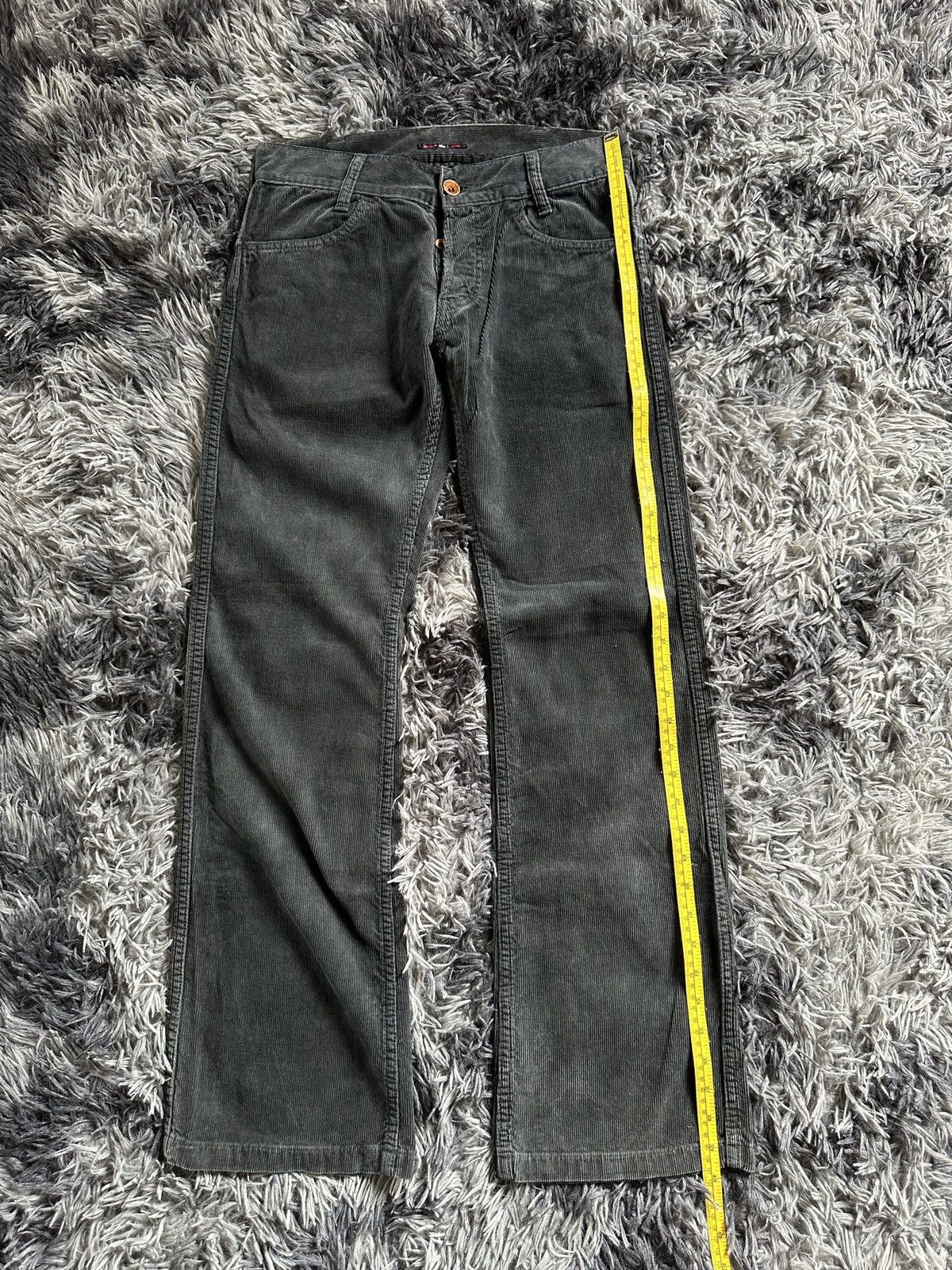Paul Smith Red Ear 00's Paul Smith Red Ear Japan corduroy flared pant Size US 30 / EU 46 - 15 Thumbnail