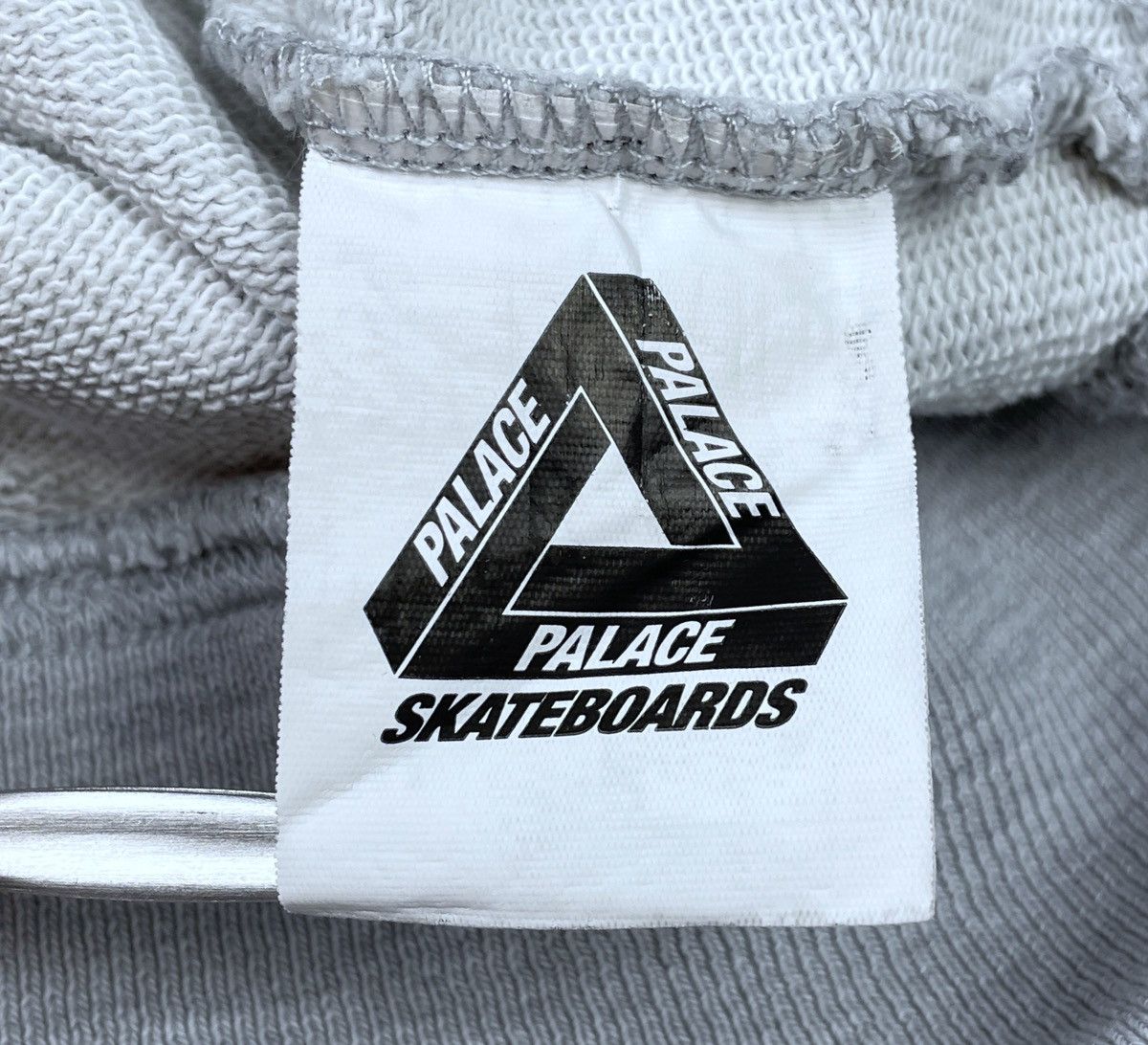 Palace PALACE Skateboards Stones Crew Tri Bury Sweatshirt Size M Size US M / EU 48-50 / 2 - 8 Thumbnail