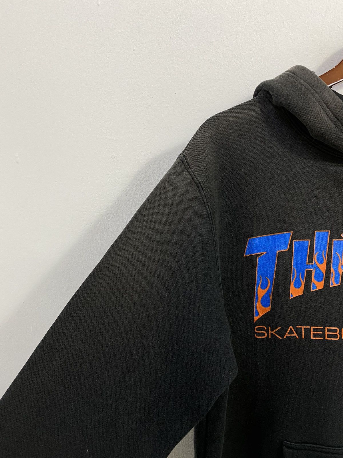 Thrasher Vintage Thrasher Hoodies Flame Logo Design Skate Style Size US M / EU 48-50 / 2 - 6 Thumbnail