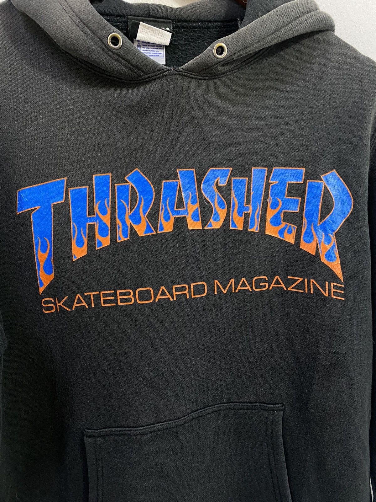 Thrasher Vintage Thrasher Hoodies Flame Logo Design Skate Style Size US M / EU 48-50 / 2 - 5 Thumbnail