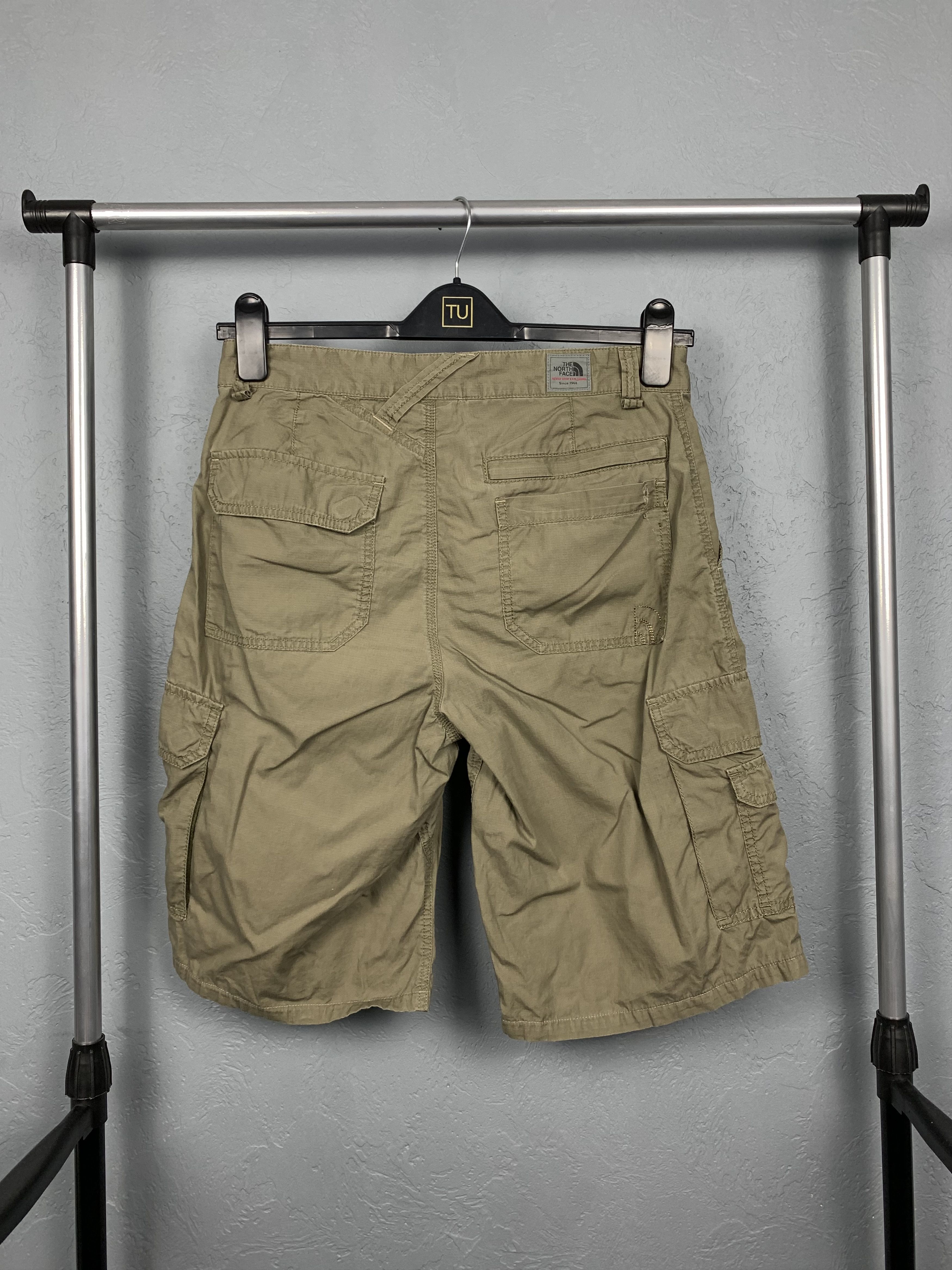 The North Face × Vintage The North Face TNF Mens Cargo Shorts Size US 30 / EU 46 - 1 Thumbnail