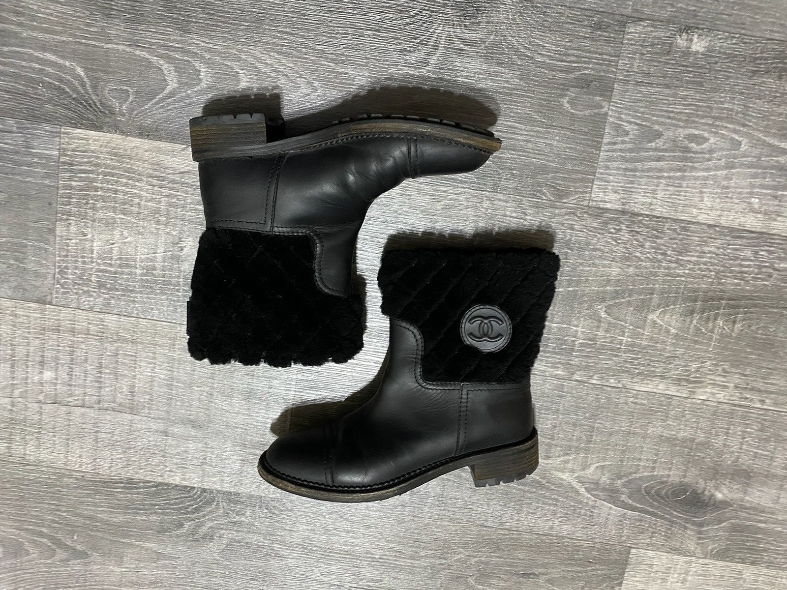 Chanel Chanel Women’s Ankle Fur Boots Size US 7 / IT 37 - 1 Thumbnail