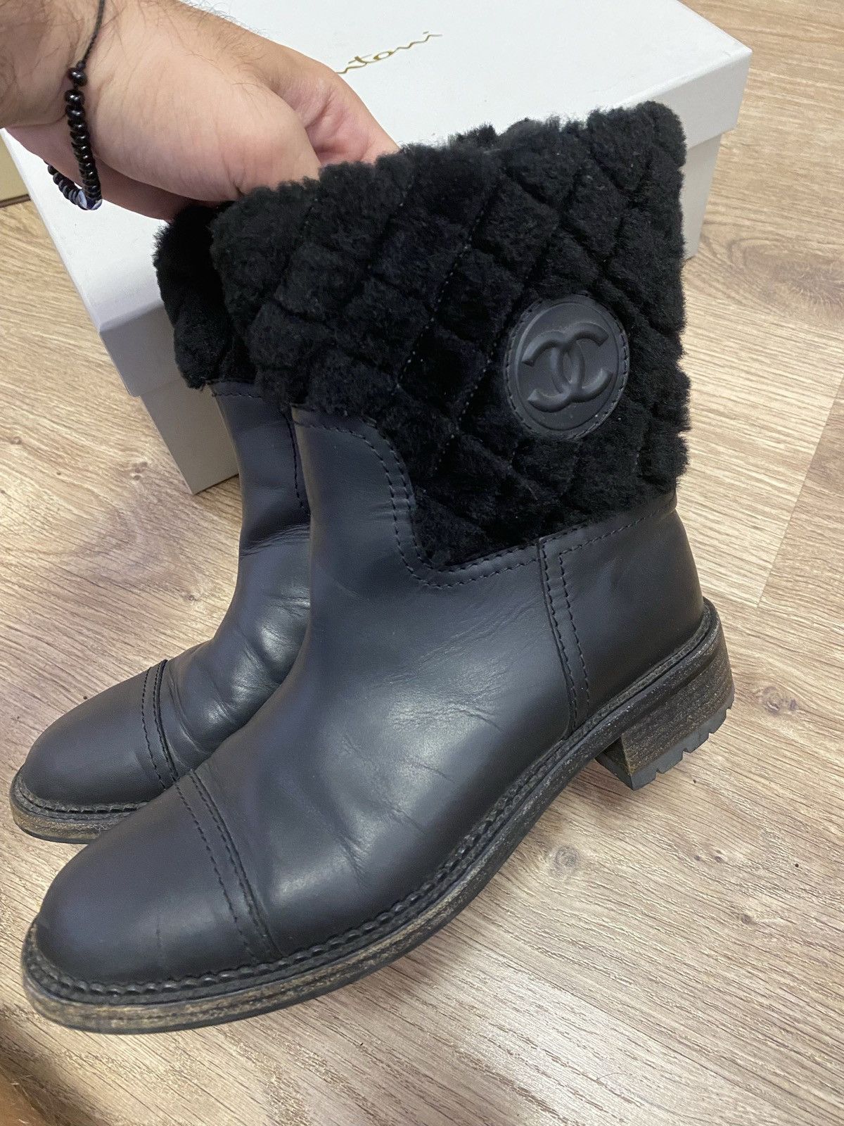 Chanel Chanel Women’s Ankle Fur Boots Size US 7 / IT 37 - 12 Thumbnail