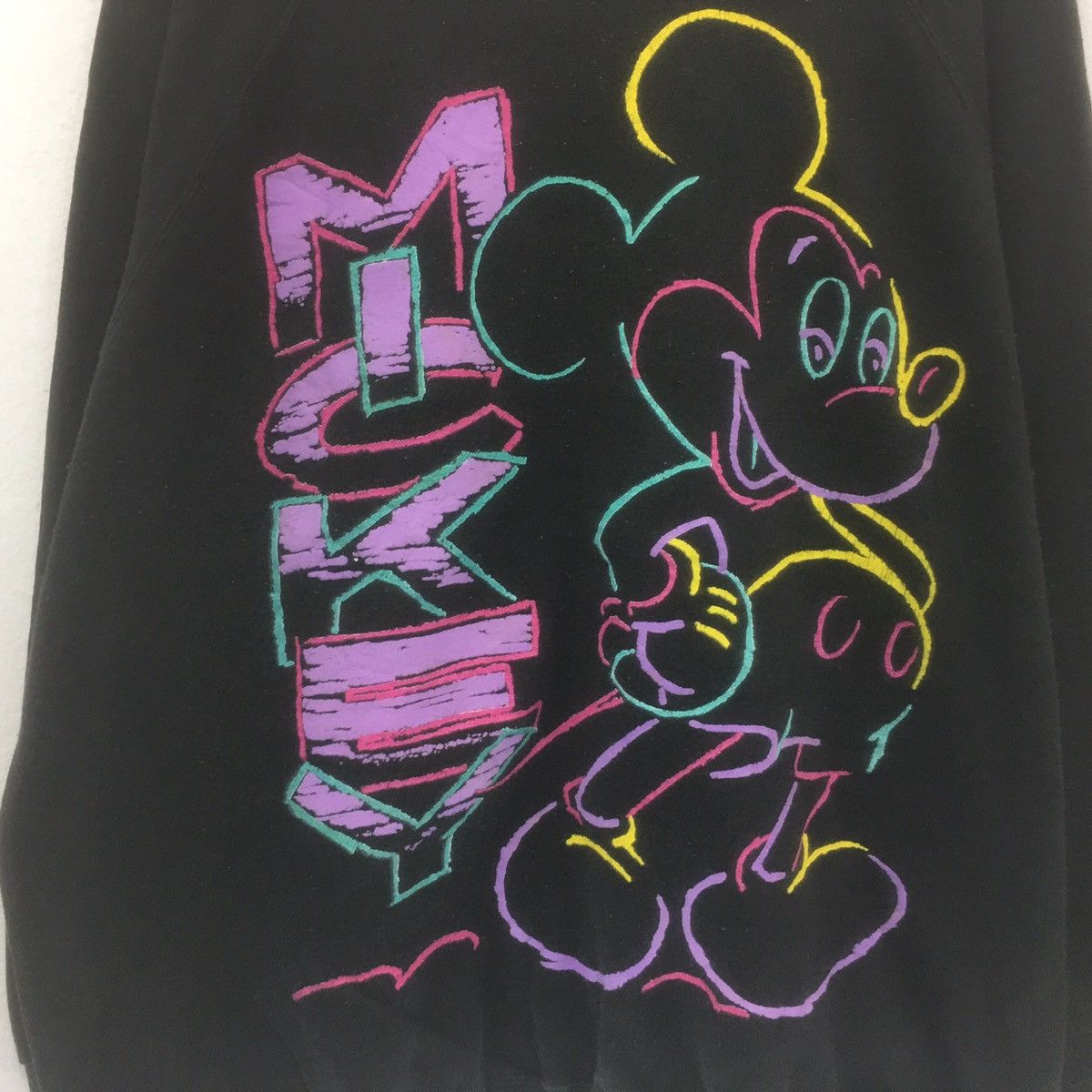 Mickey Mouse × Vintage Vintage Disney Production Mickey Mouse Sweatshirt Crewneck Size US L / EU 52-54 / 3 - 2 Thumbnail