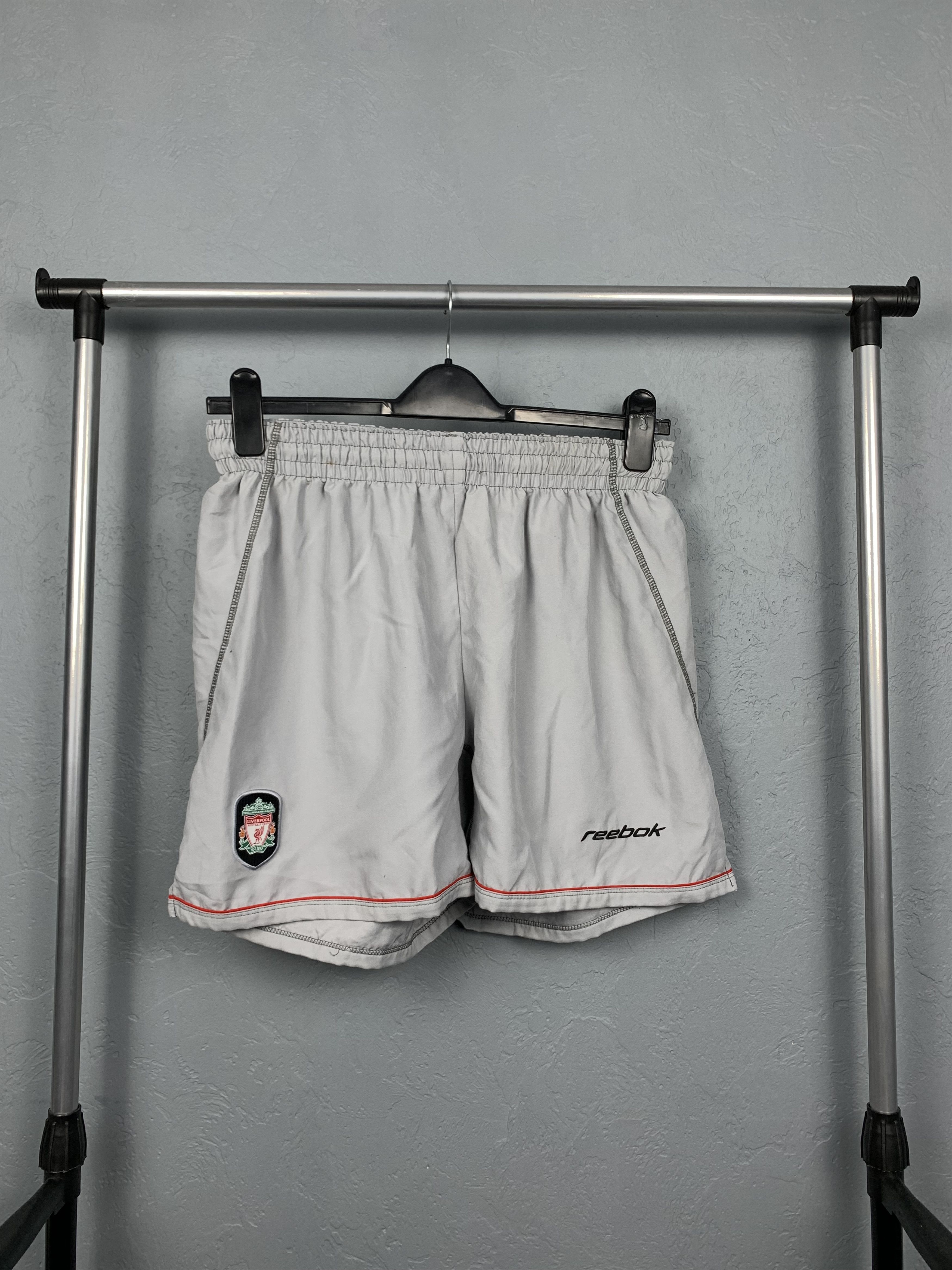 Reebok Vintage Reebok Liverpool Mens Shorts Y2K Size US 32 / EU 48 - 1 Thumbnail
