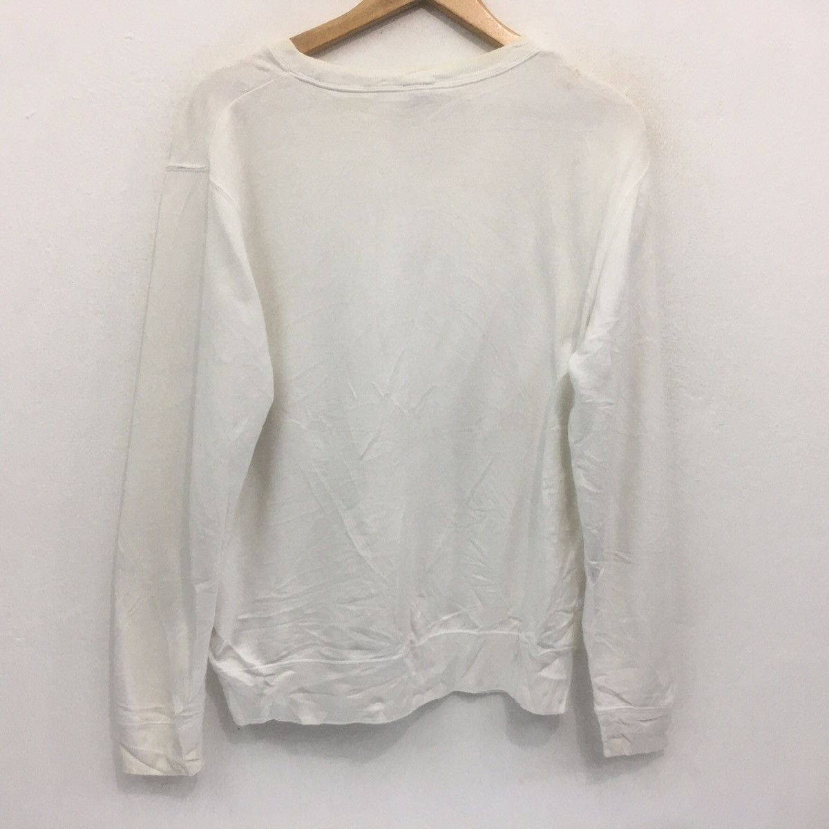 Disney × Mickey Mouse × Vintage Vintage Disney Production Mickey Mouse Sweatshirt Crewneck Size US S / EU 44-46 / 1 - 3 Thumbnail