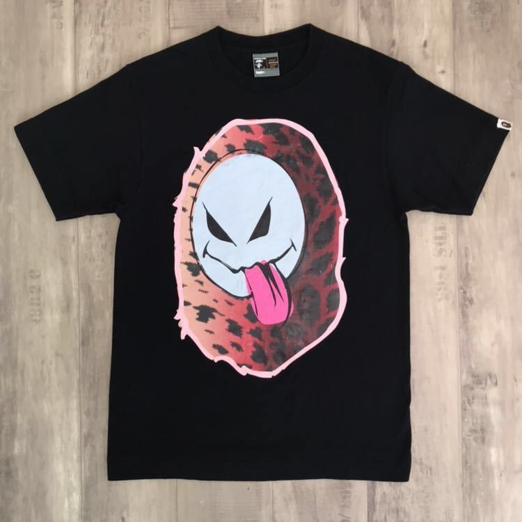 Bape BAPE Vintage SKATE THING Skeleton big head T-shirt Size US M / EU 48-50 / 2 - 1 Thumbnail