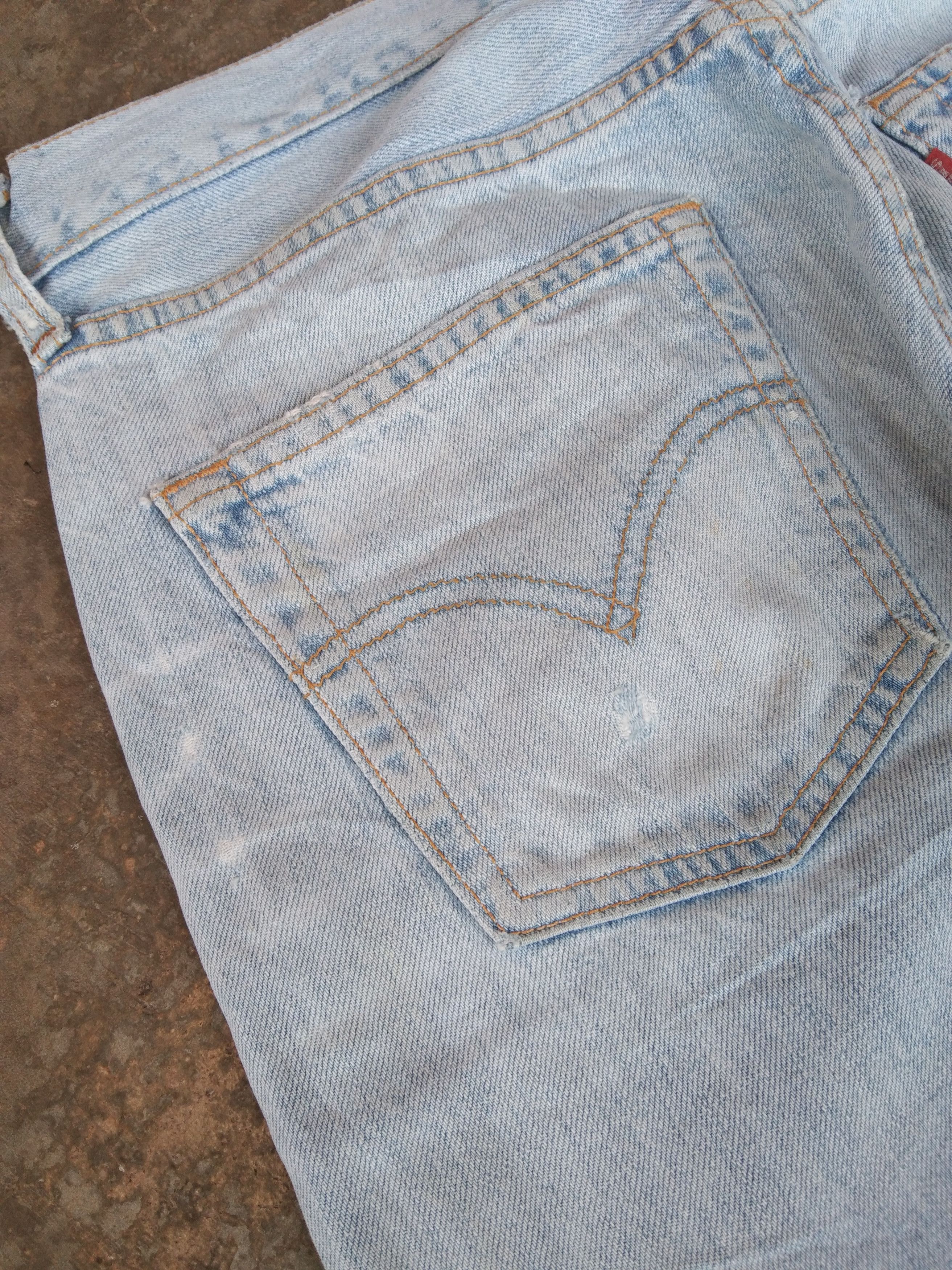 Levi's Vintage Levi's 501 Straight Leg Distressed Jeans 28x30 Size US 28 / EU 44 - 4 Thumbnail