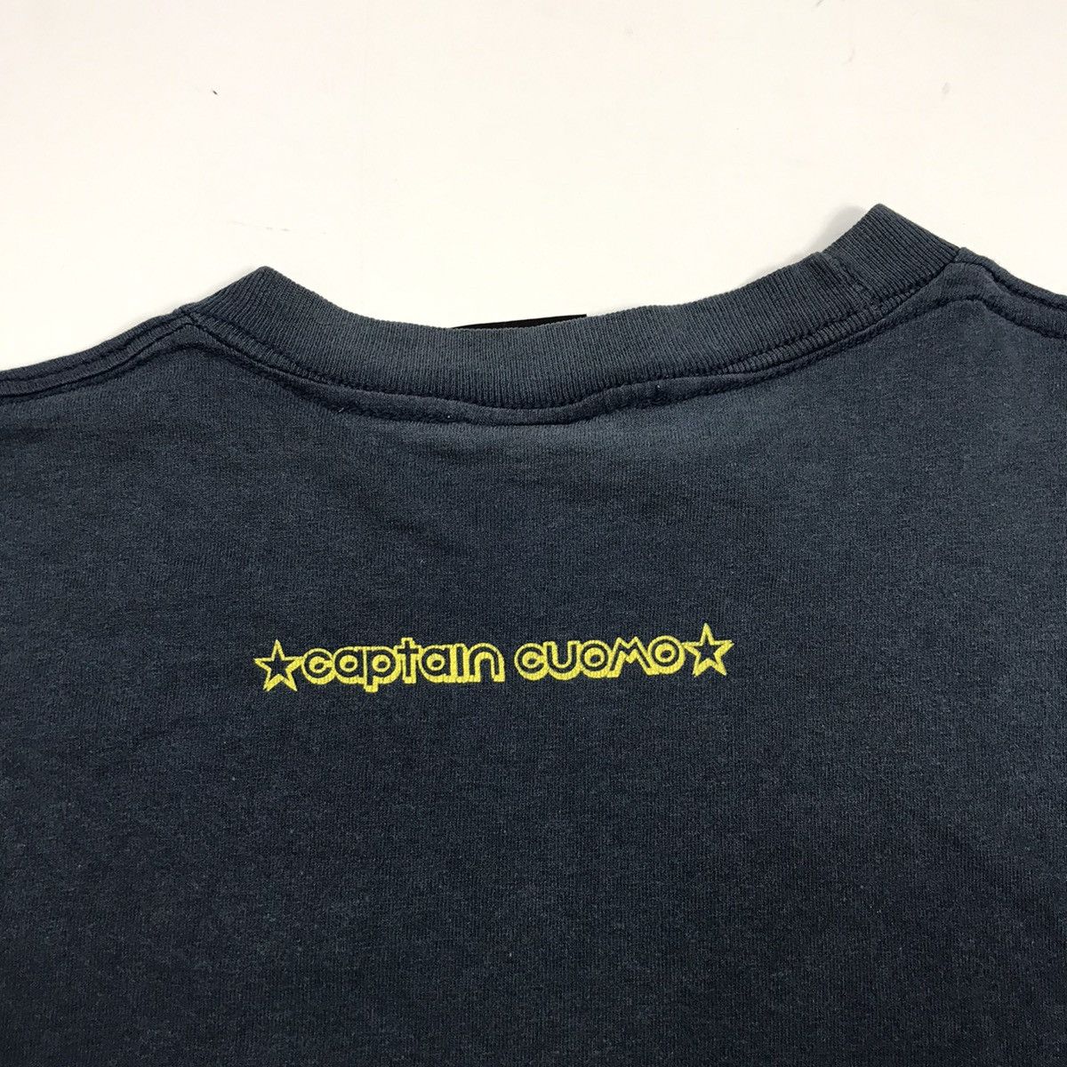 Band Tees × Giant × Vintage Vintage WEEZER Captain Cuomo promo t-shirt Size US S / EU 44-46 / 1 - 4 Thumbnail