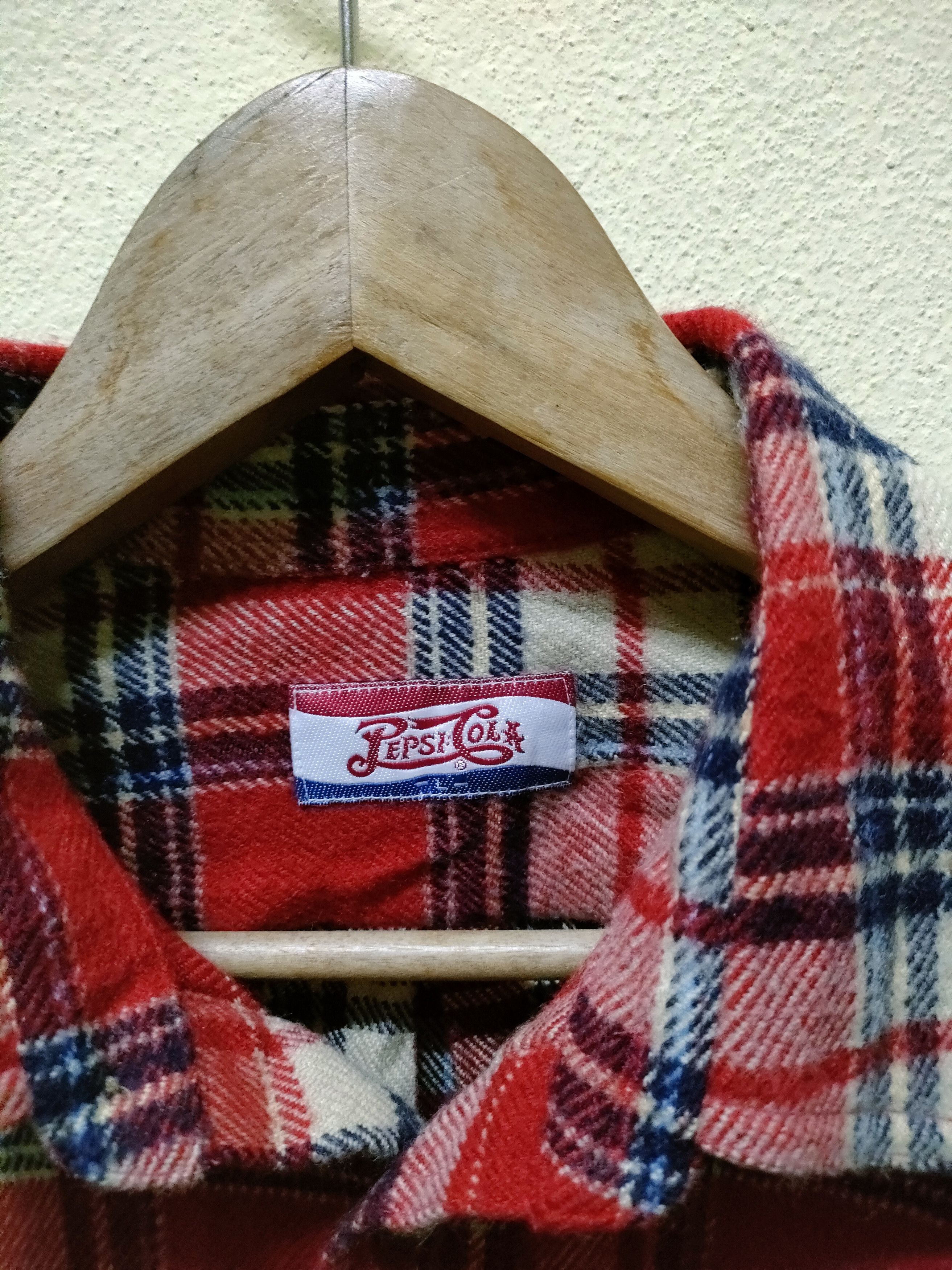 Flannel × Pepsi × Vintage 🔥 Steal 🔥 Vintage Pepsi Cola Flannel Size US L / EU 52-54 / 3 - 5 Thumbnail