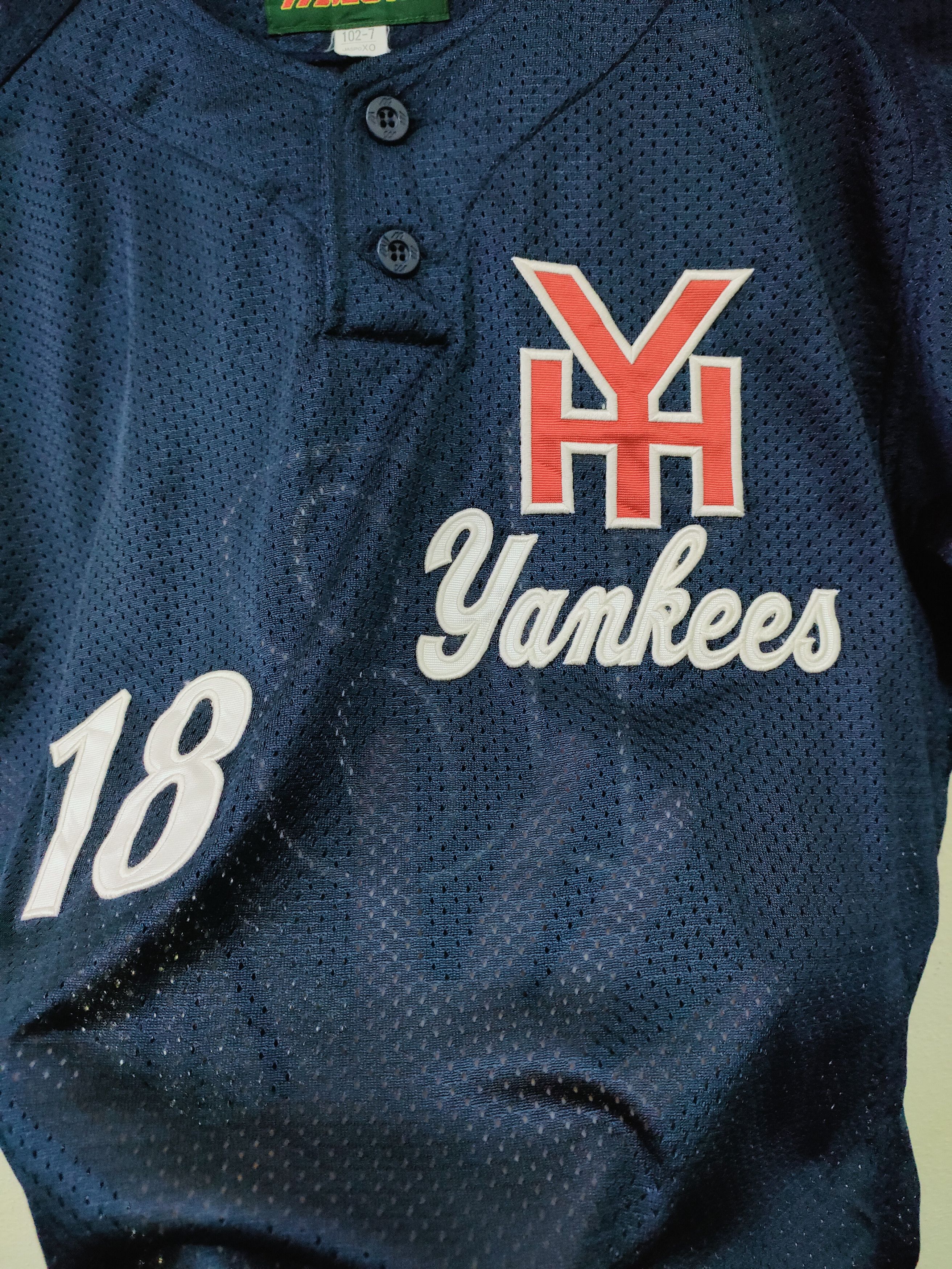 MLB Yankees Baseball Jersey By Mizuno Size US M / EU 48-50 / 2 - 5 Thumbnail
