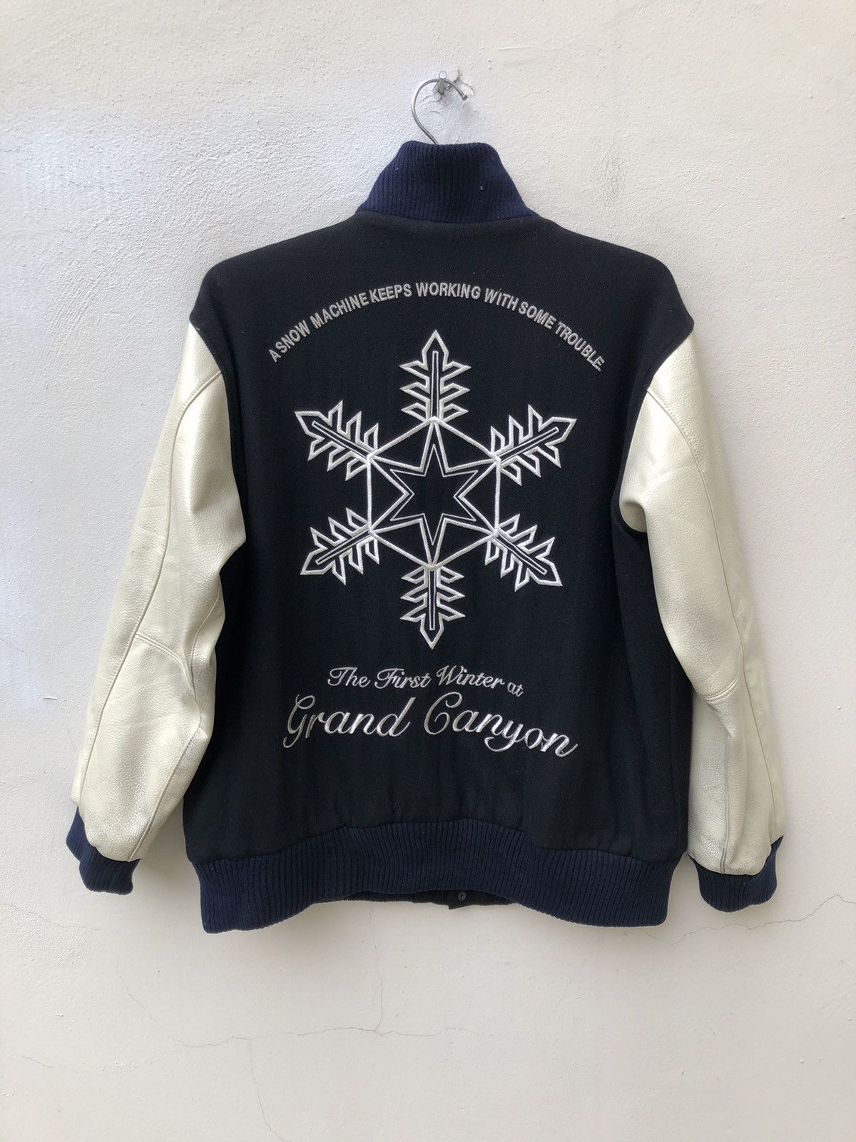 Narcotic GDC Vintage GDC 2000 Japan Leather Sleeves Varsity Bomber Size US S / EU 44-46 / 1 - 9 Thumbnail