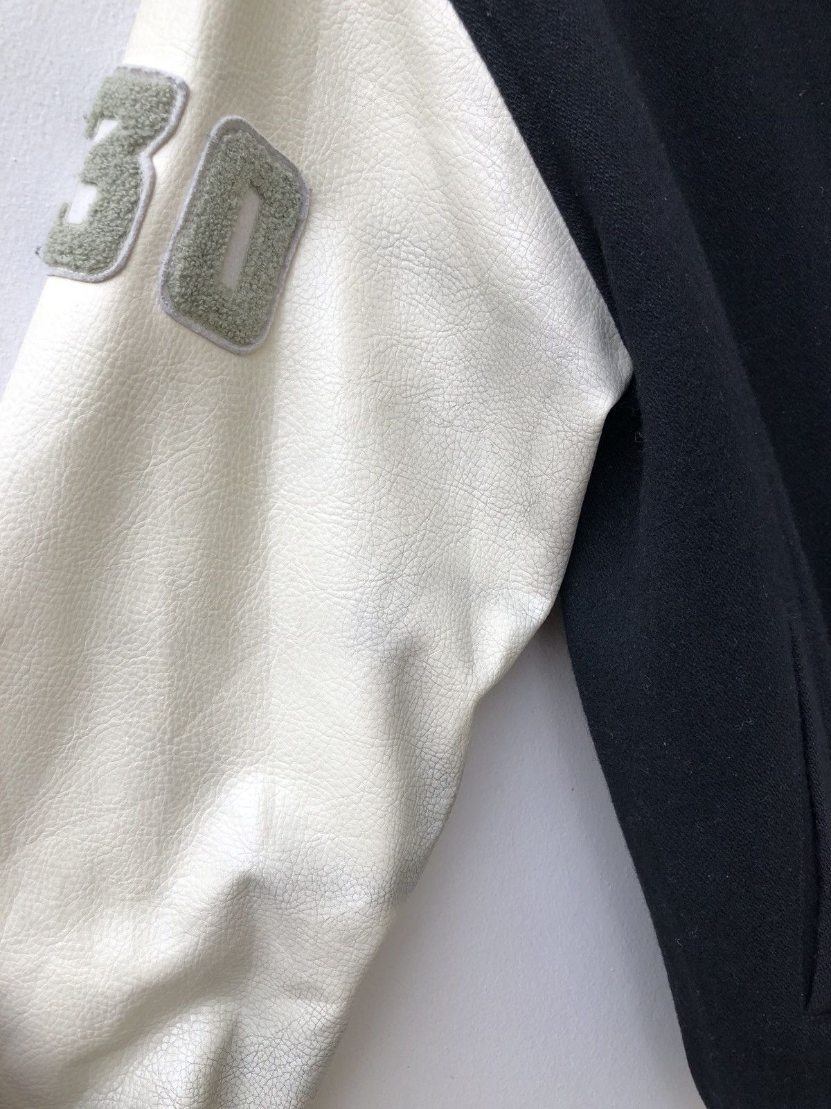 Narcotic GDC Vintage GDC 2000 Japan Leather Sleeves Varsity Bomber Size US S / EU 44-46 / 1 - 7 Thumbnail